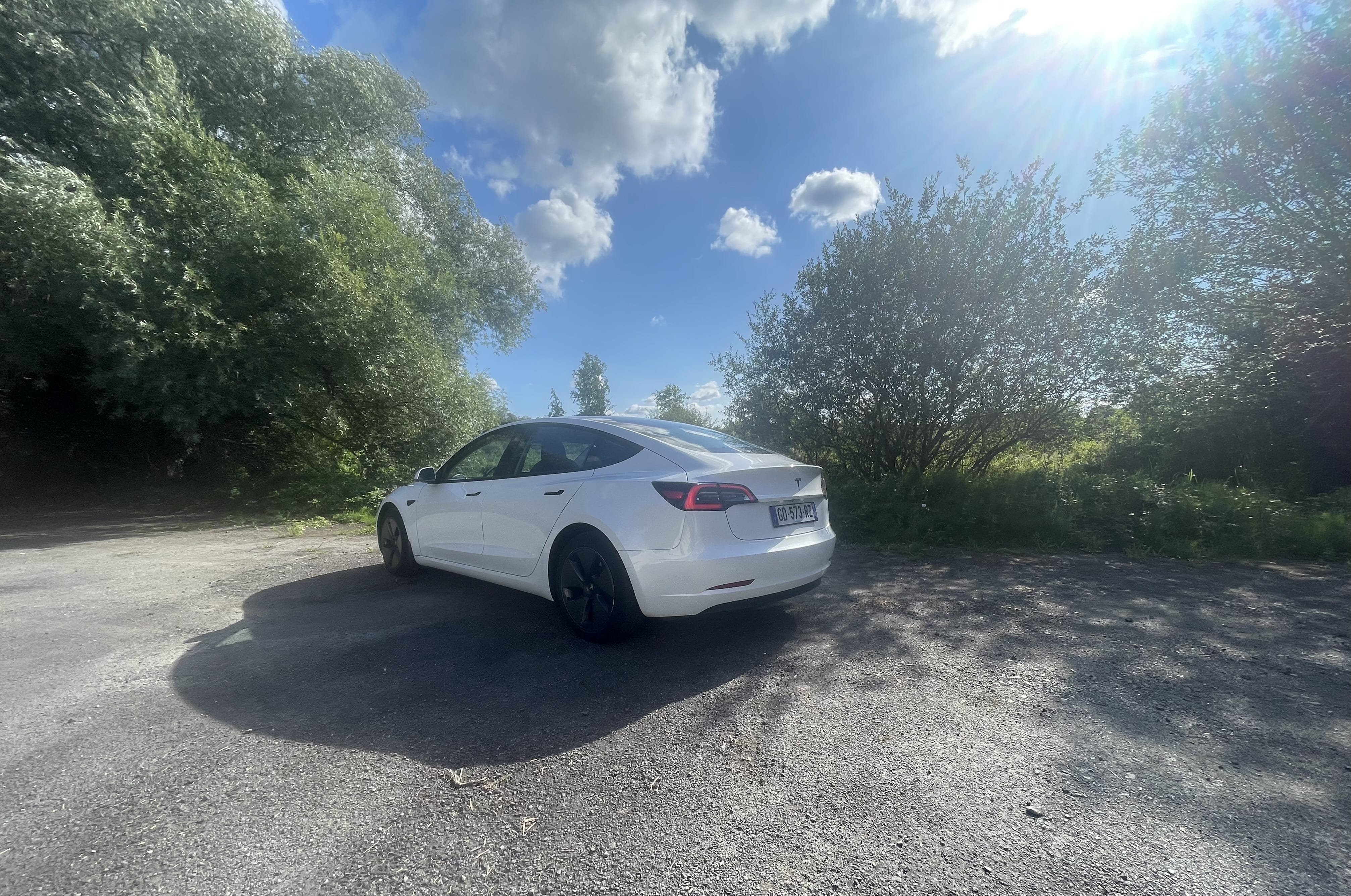 Tesla Model 3 avec Régulateur de vitesse