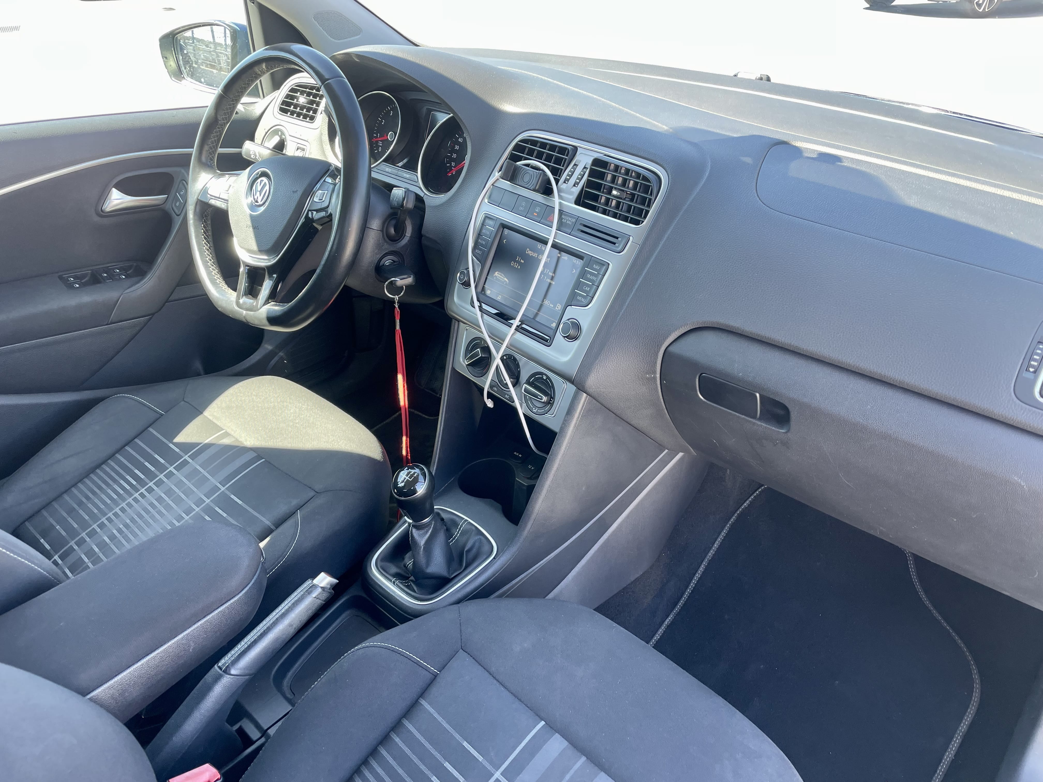 Volkswagen Polo TSI 90ch Bluemotion avec GPS