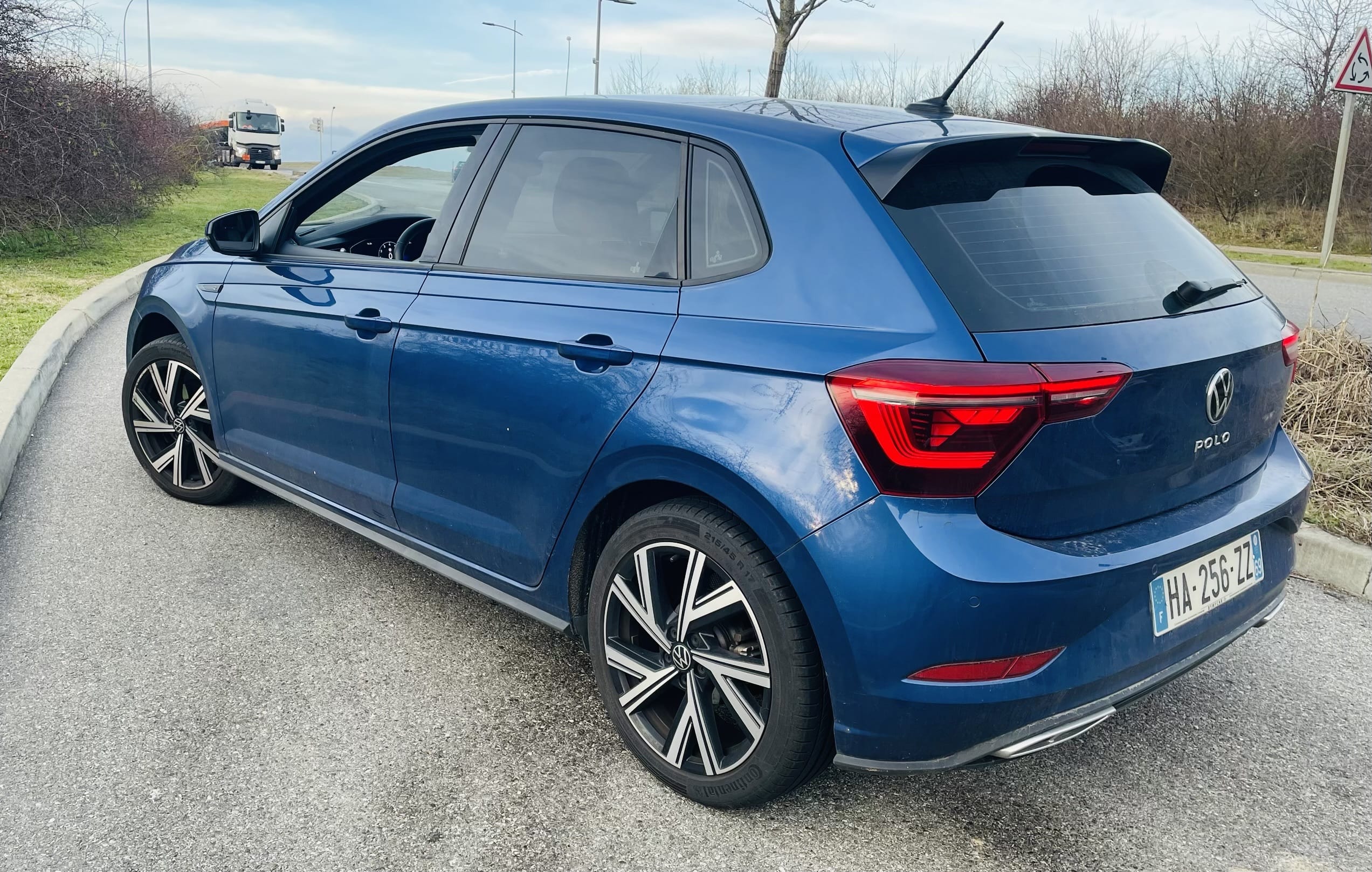 Volkswagen Polo R-Line avec Climatisation