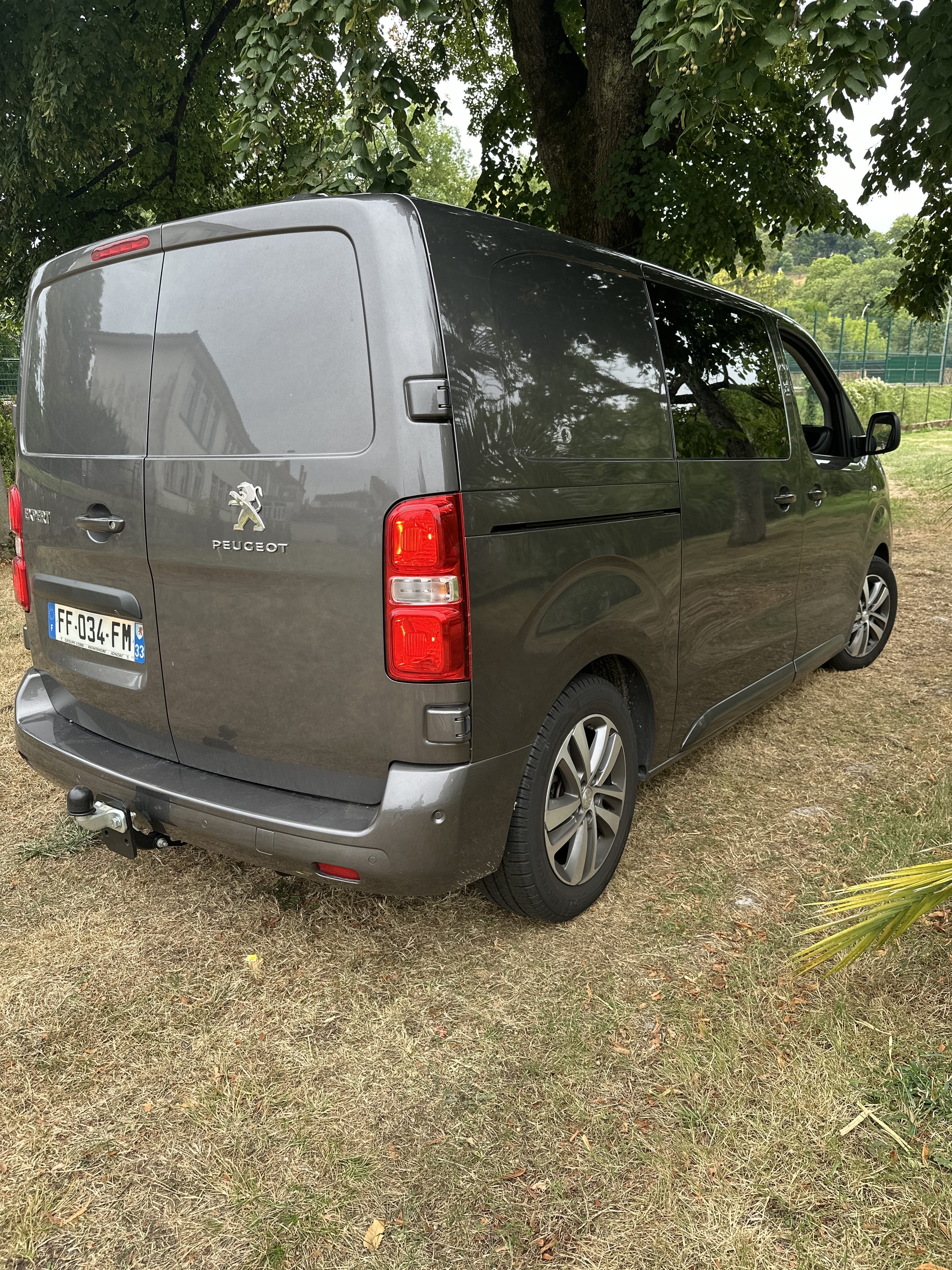Peugeot Expert Double Cabine 2.0 hdi 150 ch avec Audio Bluetooth