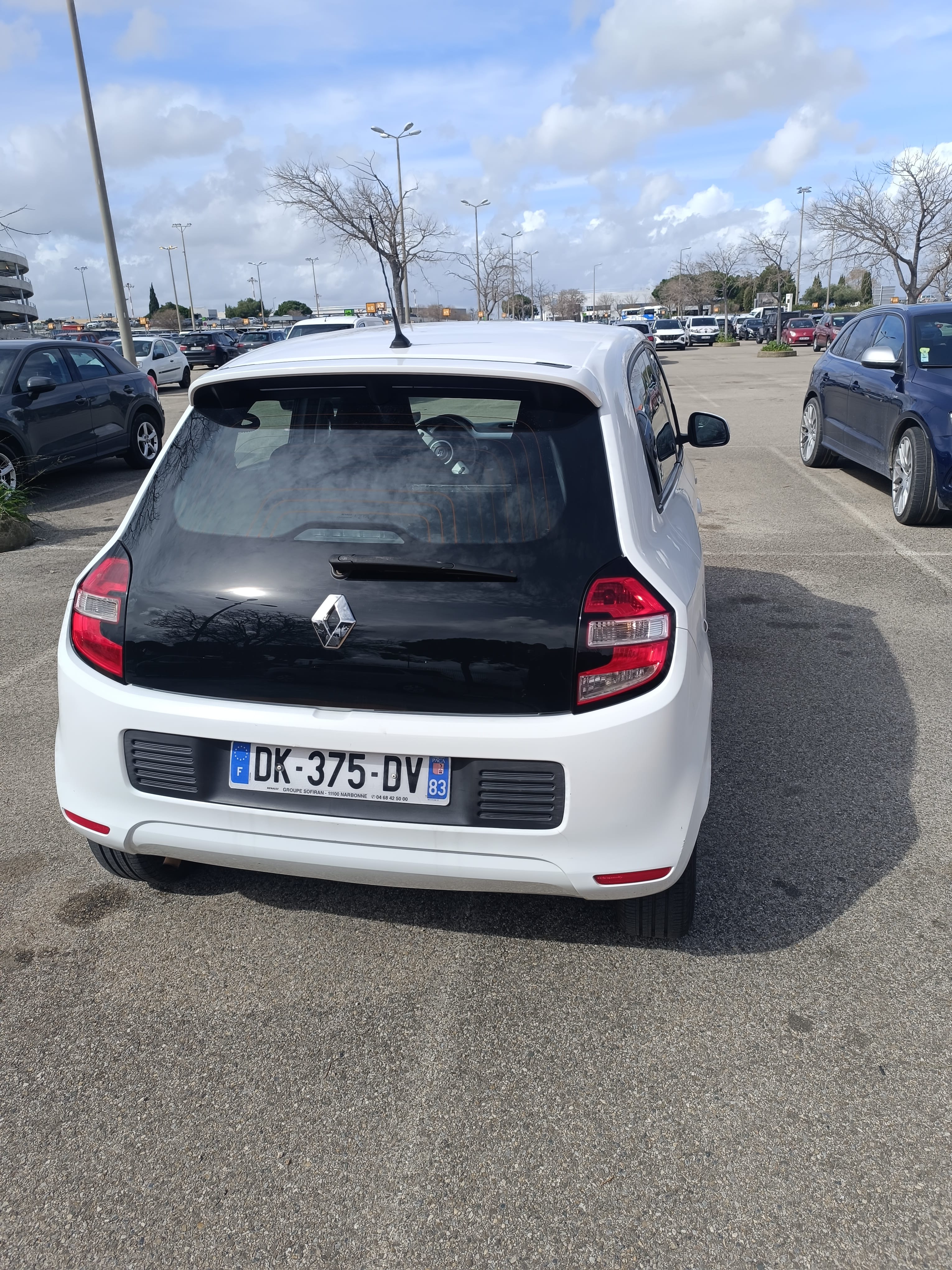 Renault Twingo III avec Régulateur de vitesse