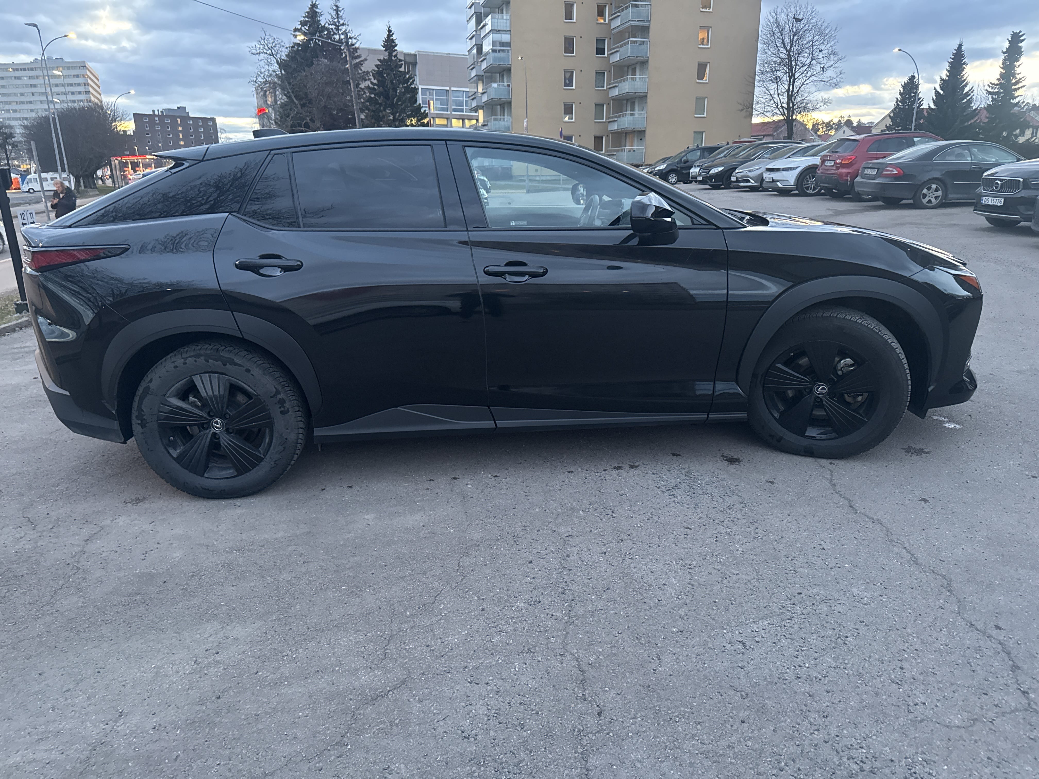 Lexus RZ 450e Executive med Aircondition