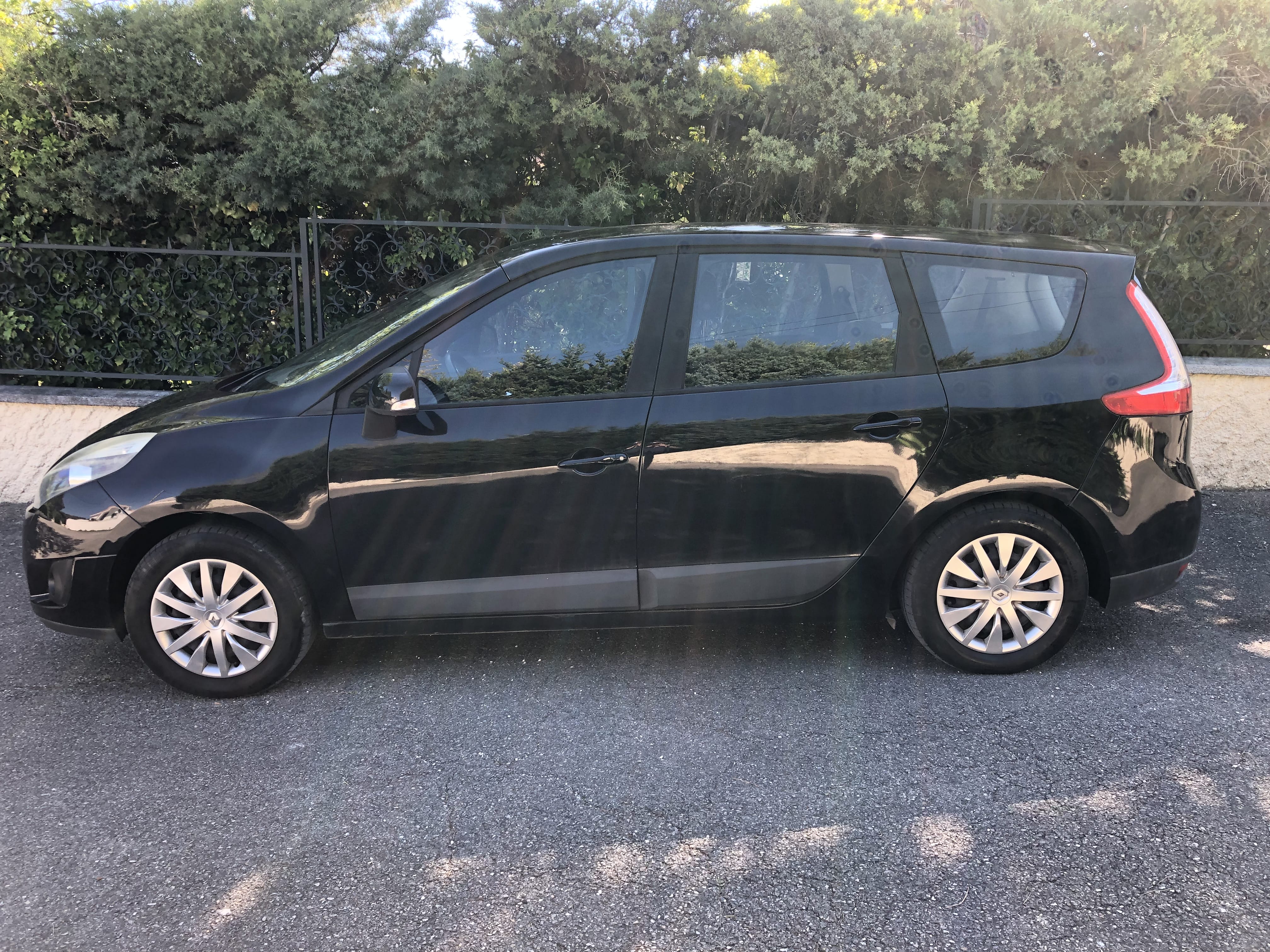 Renault Scenic 1.4 TCe avec Climatisation