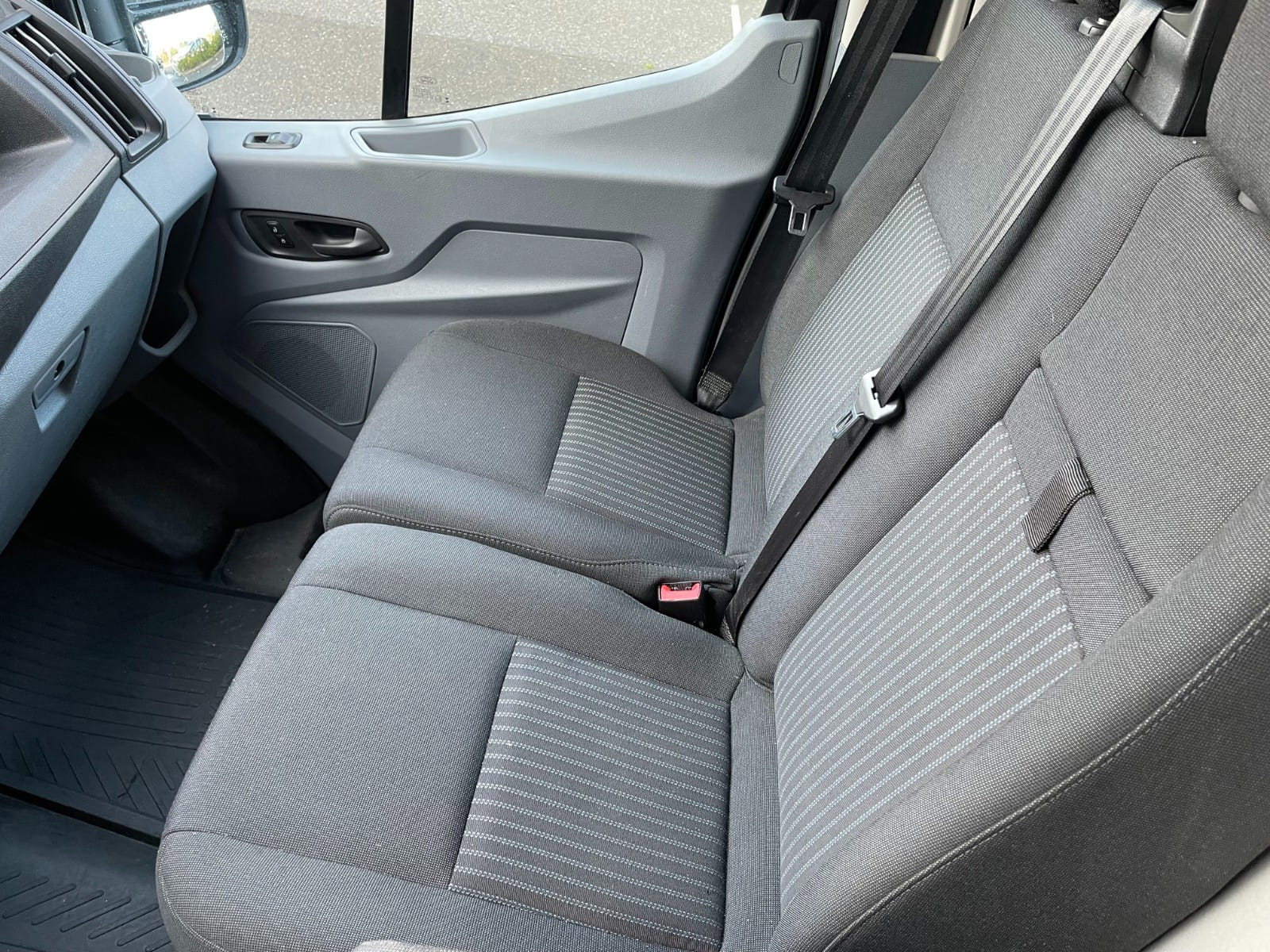 Ford Transit Varebil med Tilhengerfeste