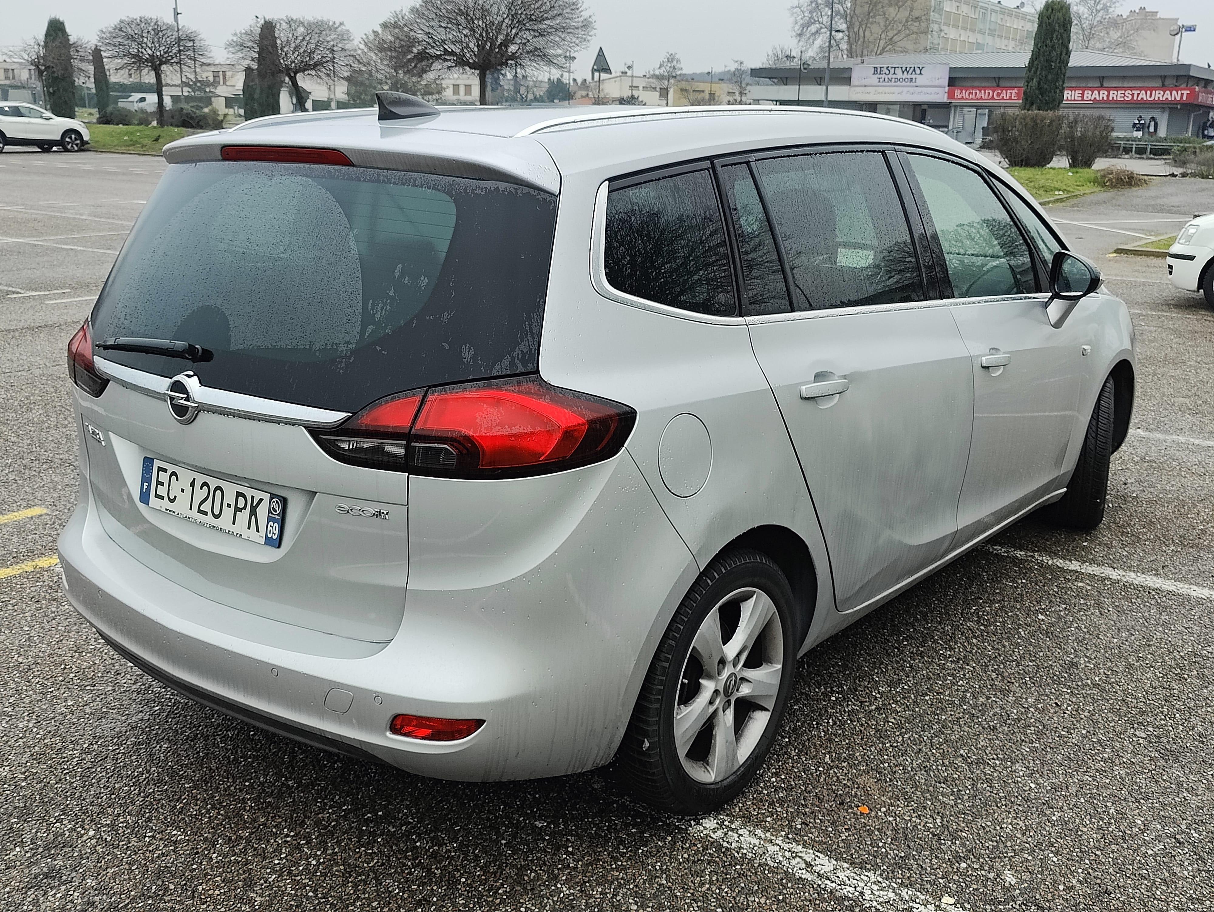 Opel Zafira Tourer 7 places avec Régulateur de vitesse