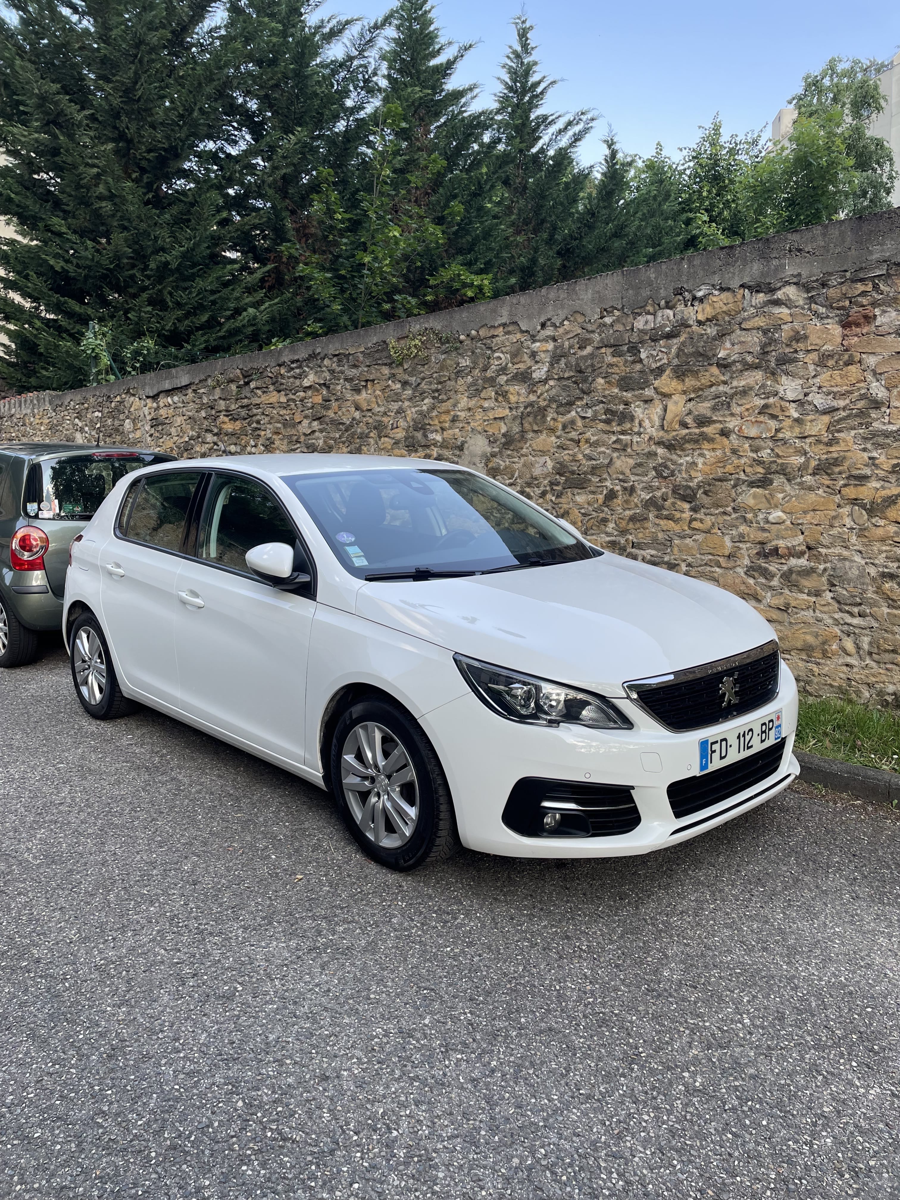 Peugeot 308 avec Climatisation