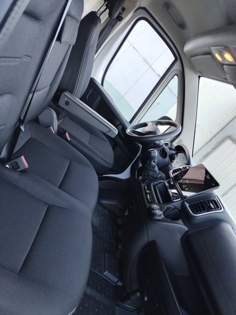 Peugeot Boxer avec Apple CarPlay