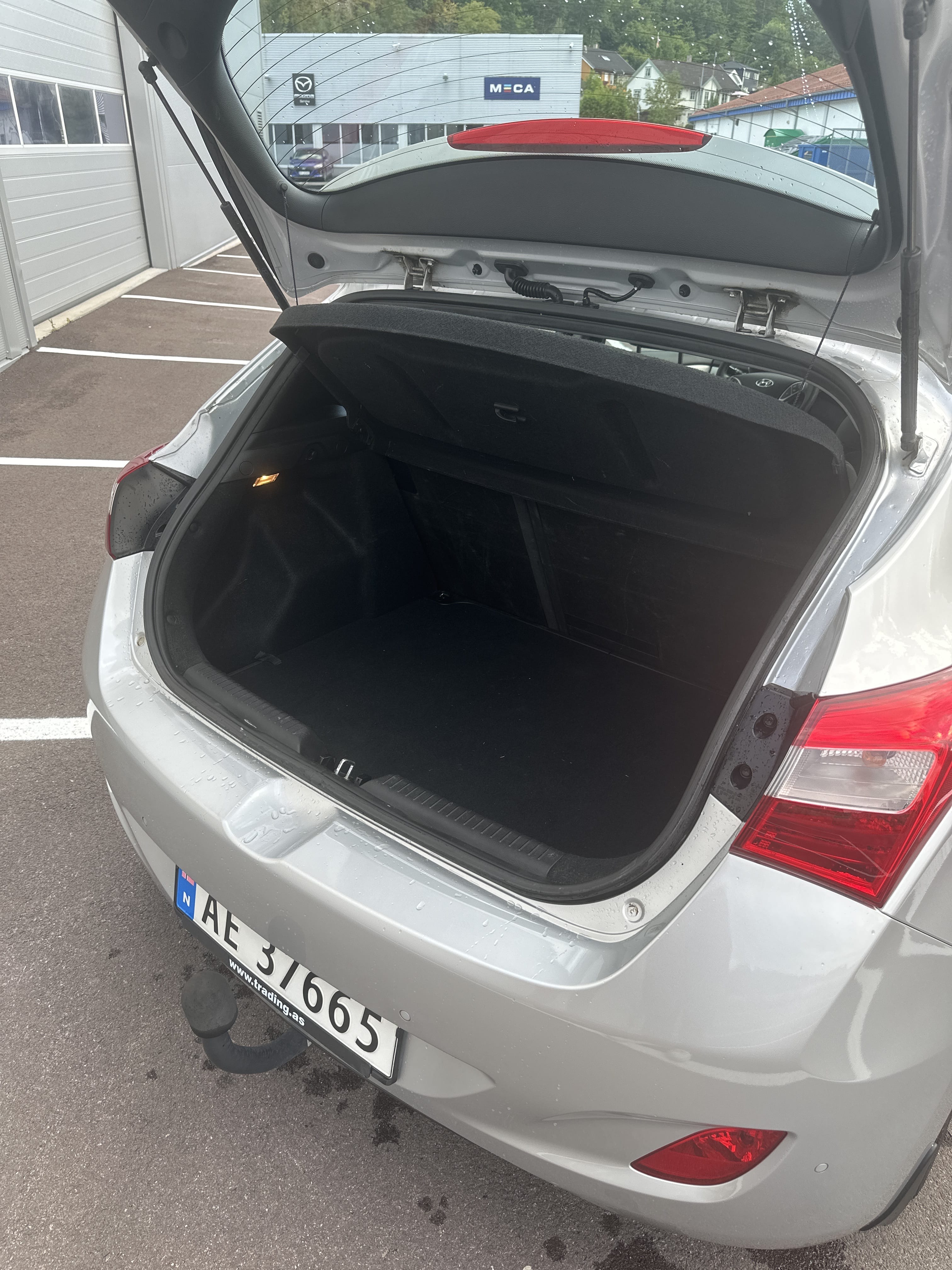 Hyundai i30 with Bluetooth audio