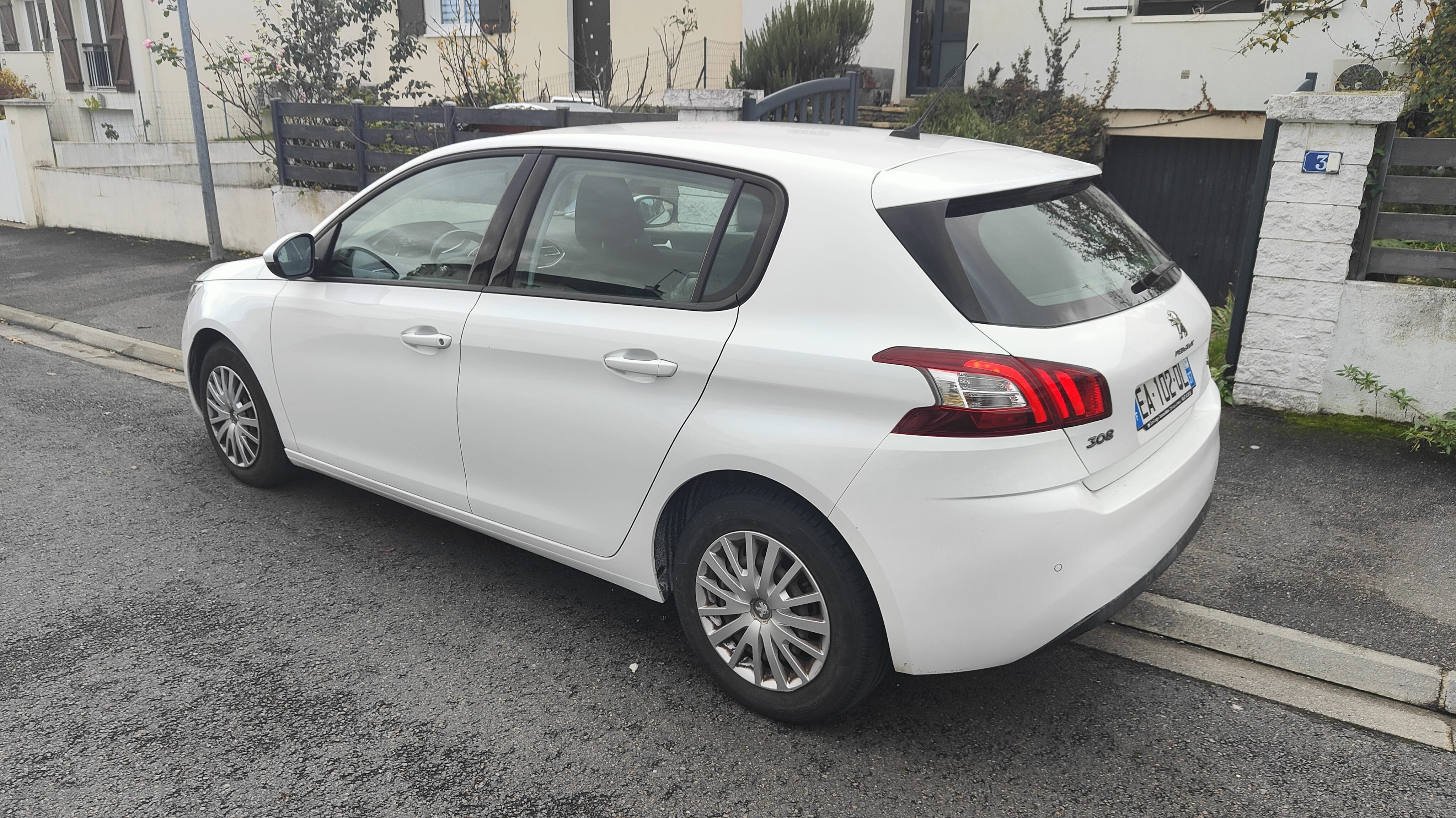 Peugeot 308 avec Climatisation