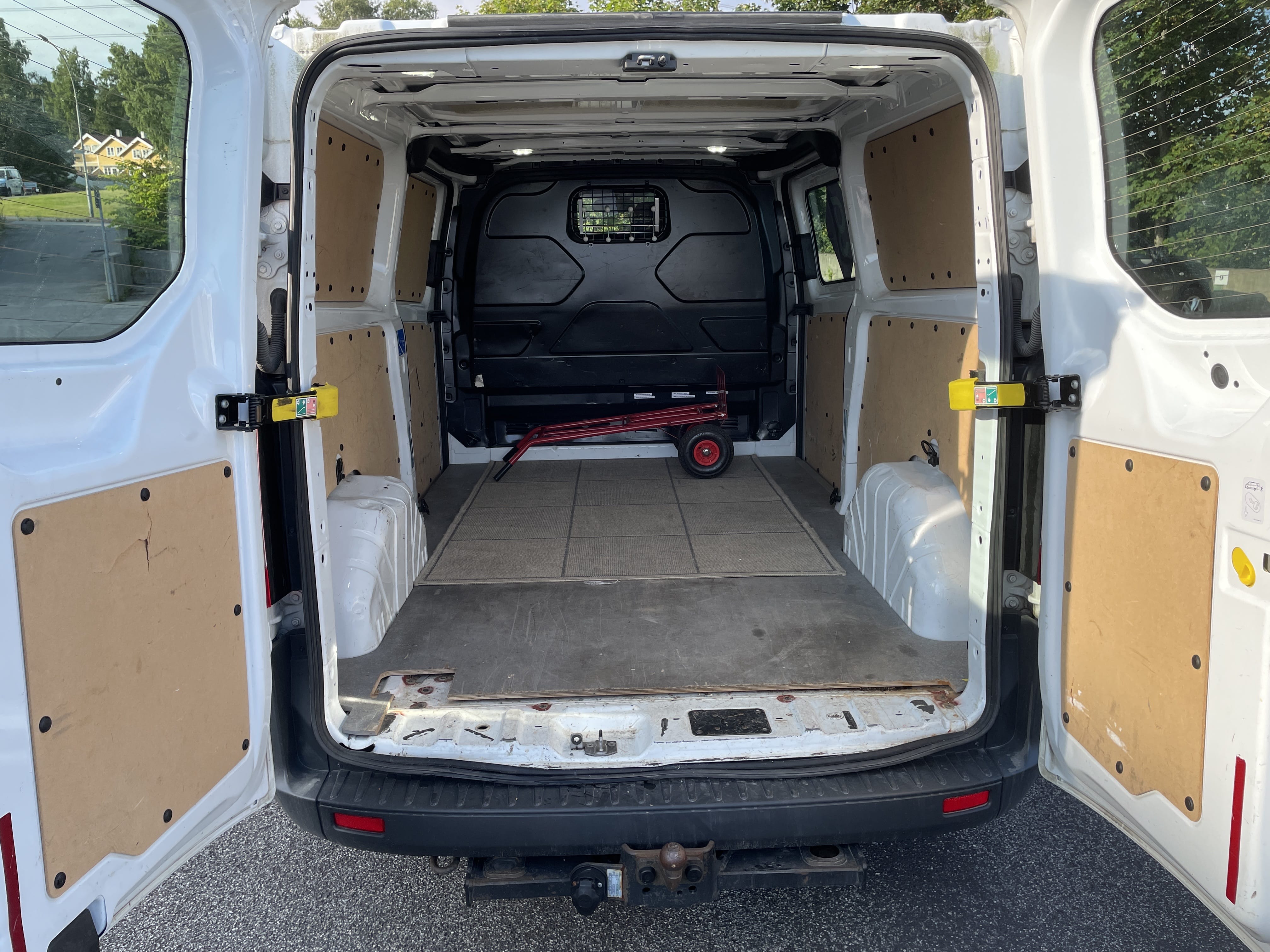 Ford Transit Custom Varebil med Lydinngang