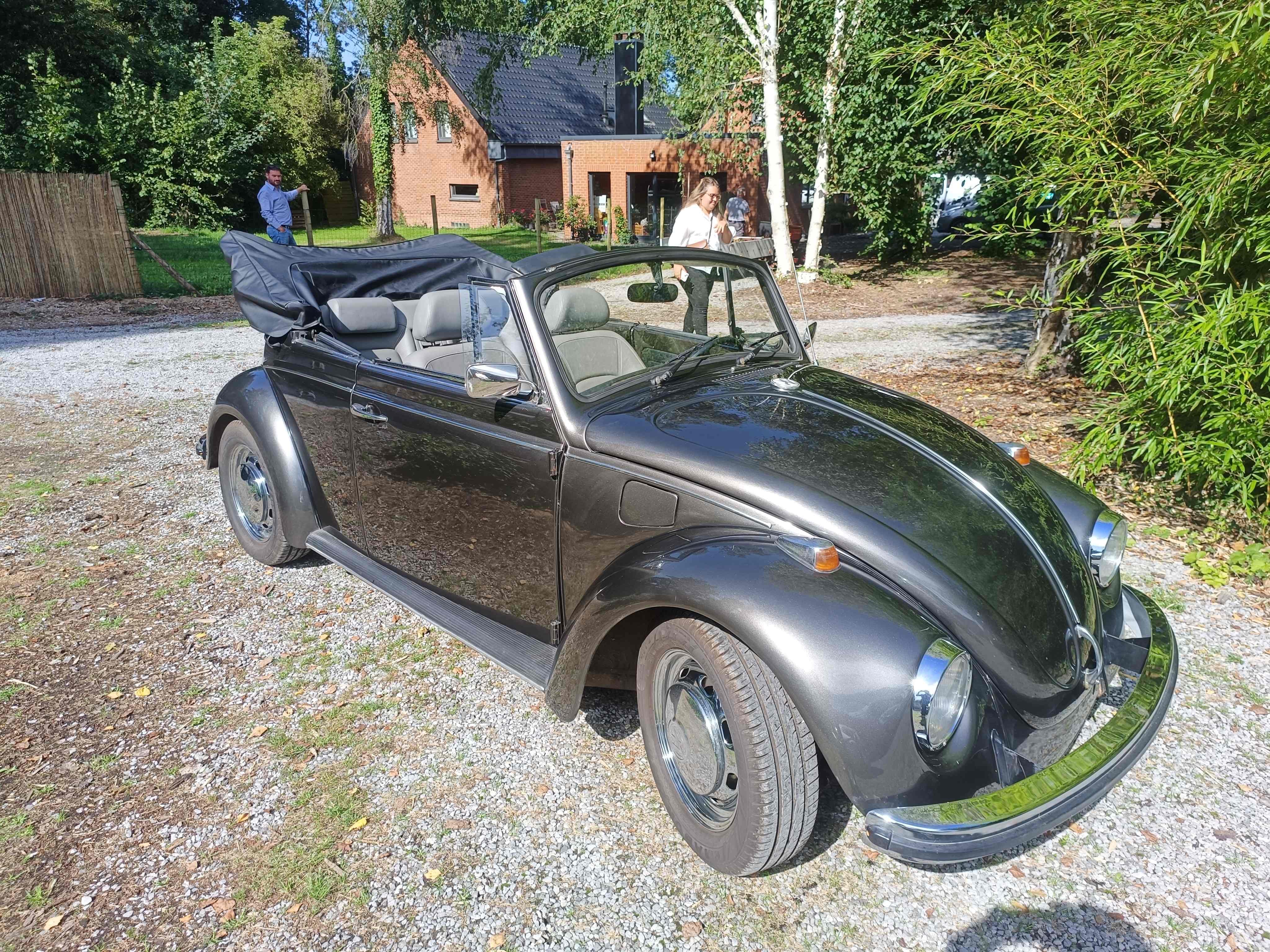 Volkswagen Coccinelle Cabriolet, 1970, Essence 98