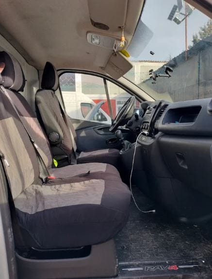 Opel Vivaro con Audio Bluetooth