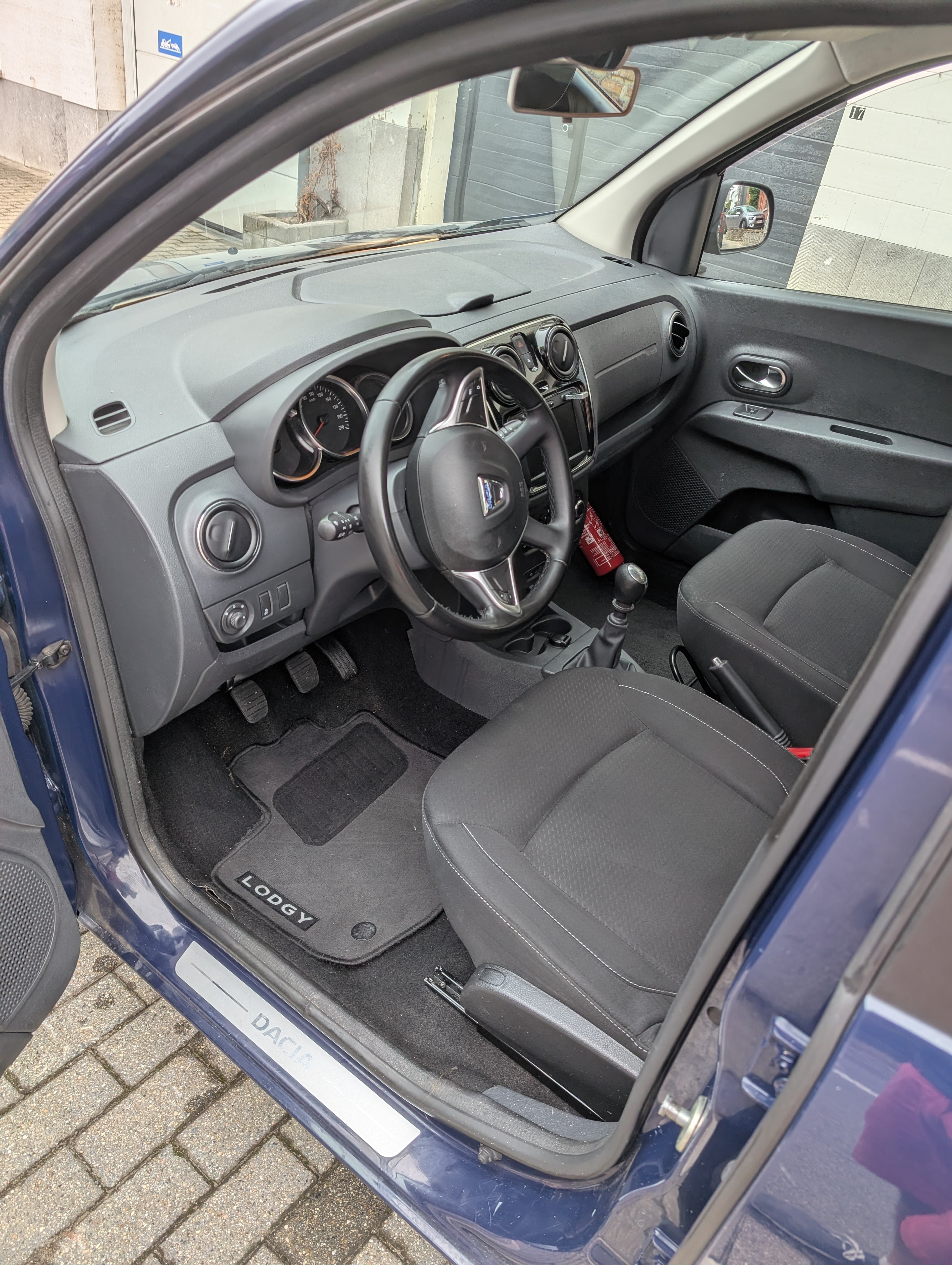 Dacia Lodgy met Cruise control