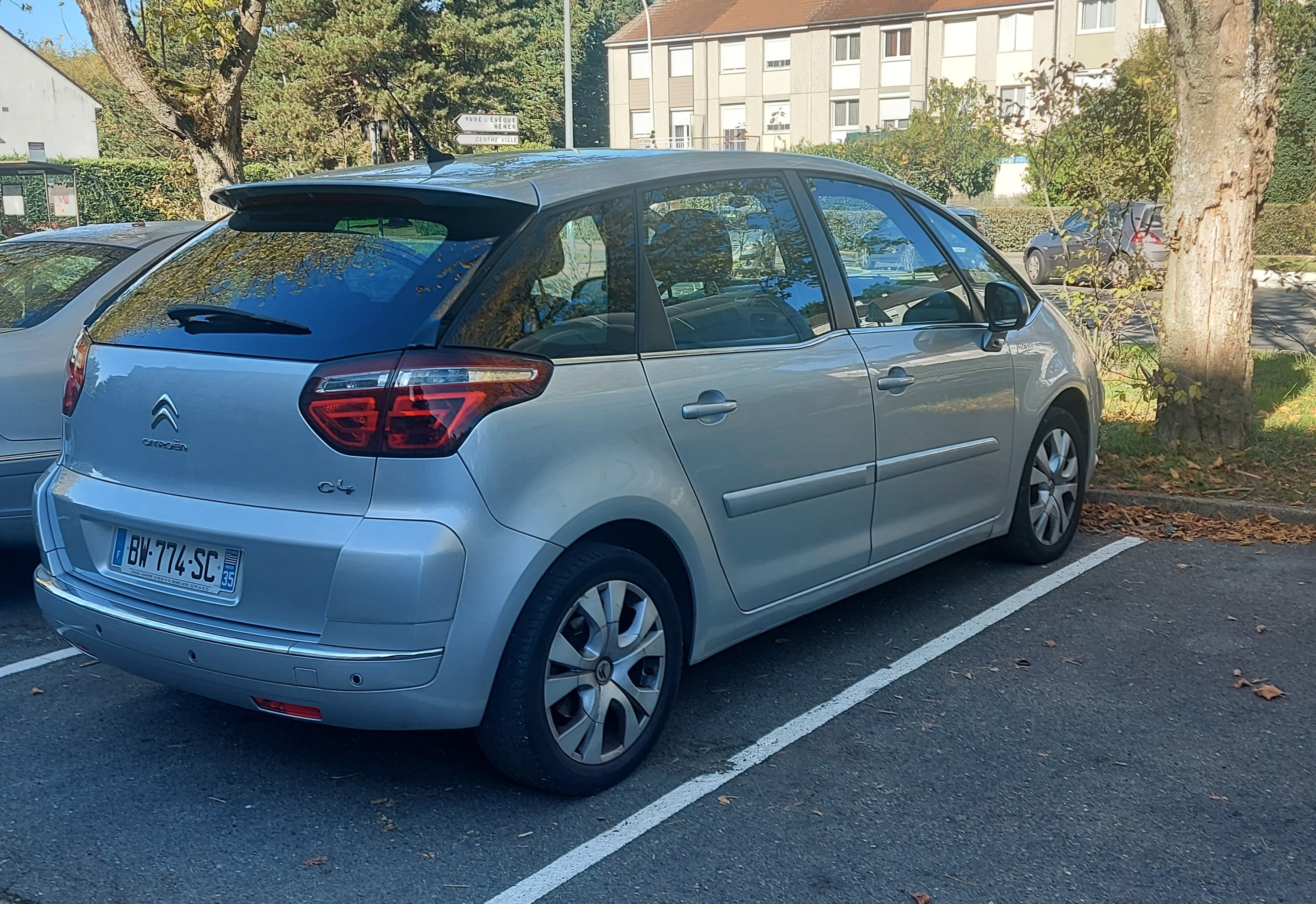 Citroen C4 Picasso avec Climatisation