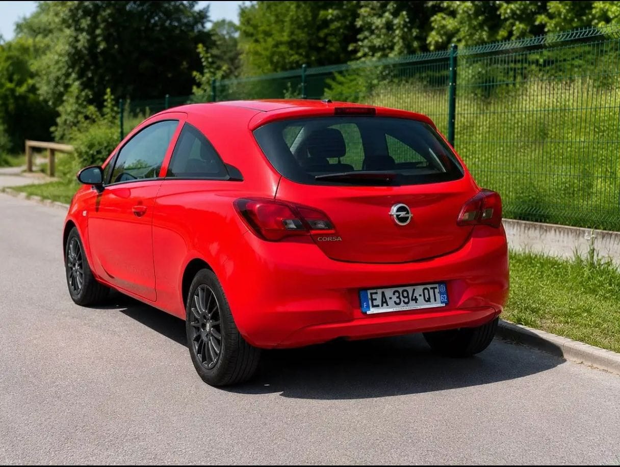 Opel Corsa avec Caméra de recul