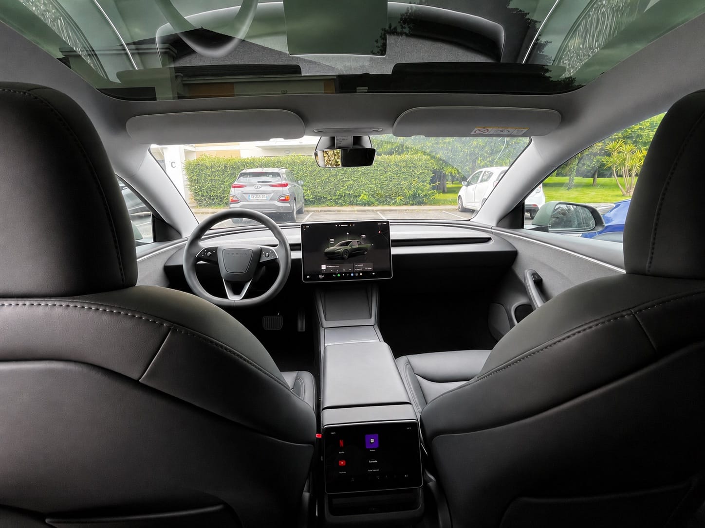 Tesla Model 3 avec GPS