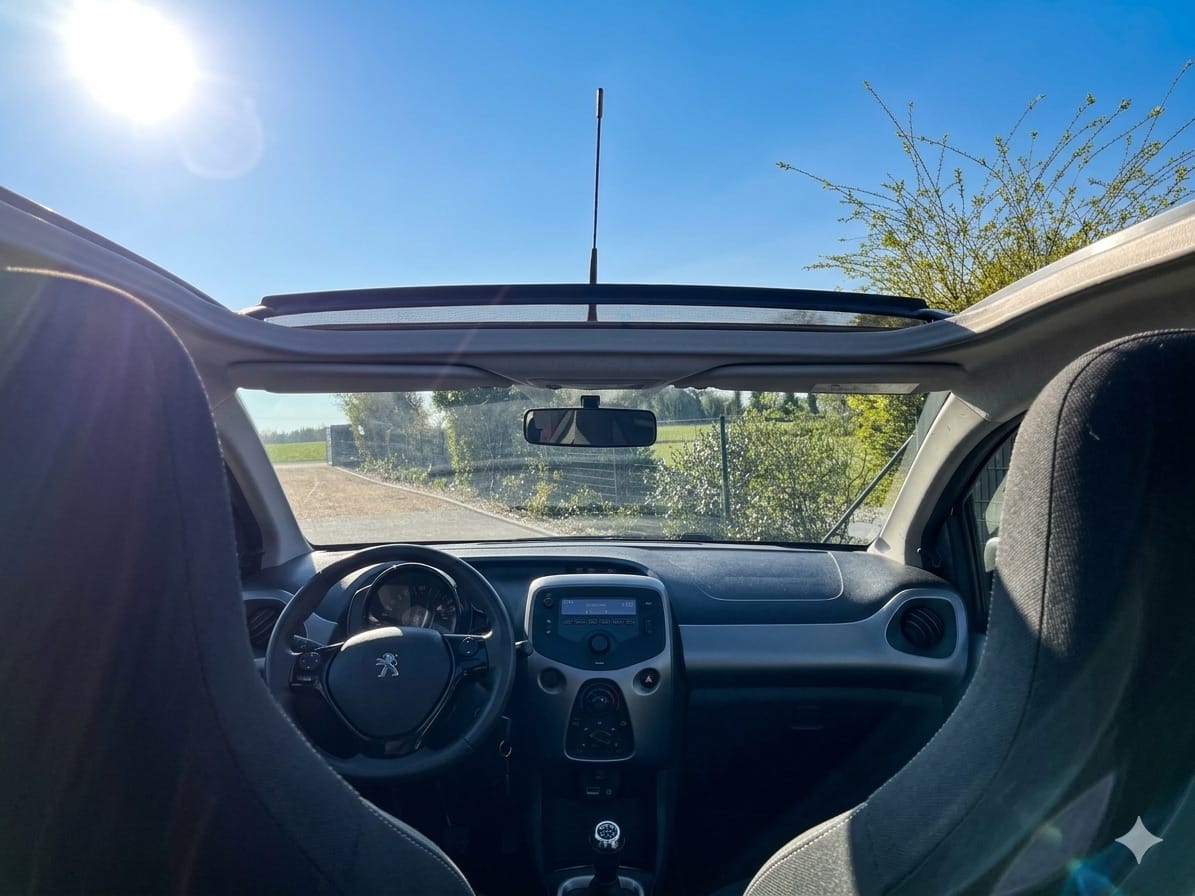 Peugeot 108 Cabriolet avec Port USB