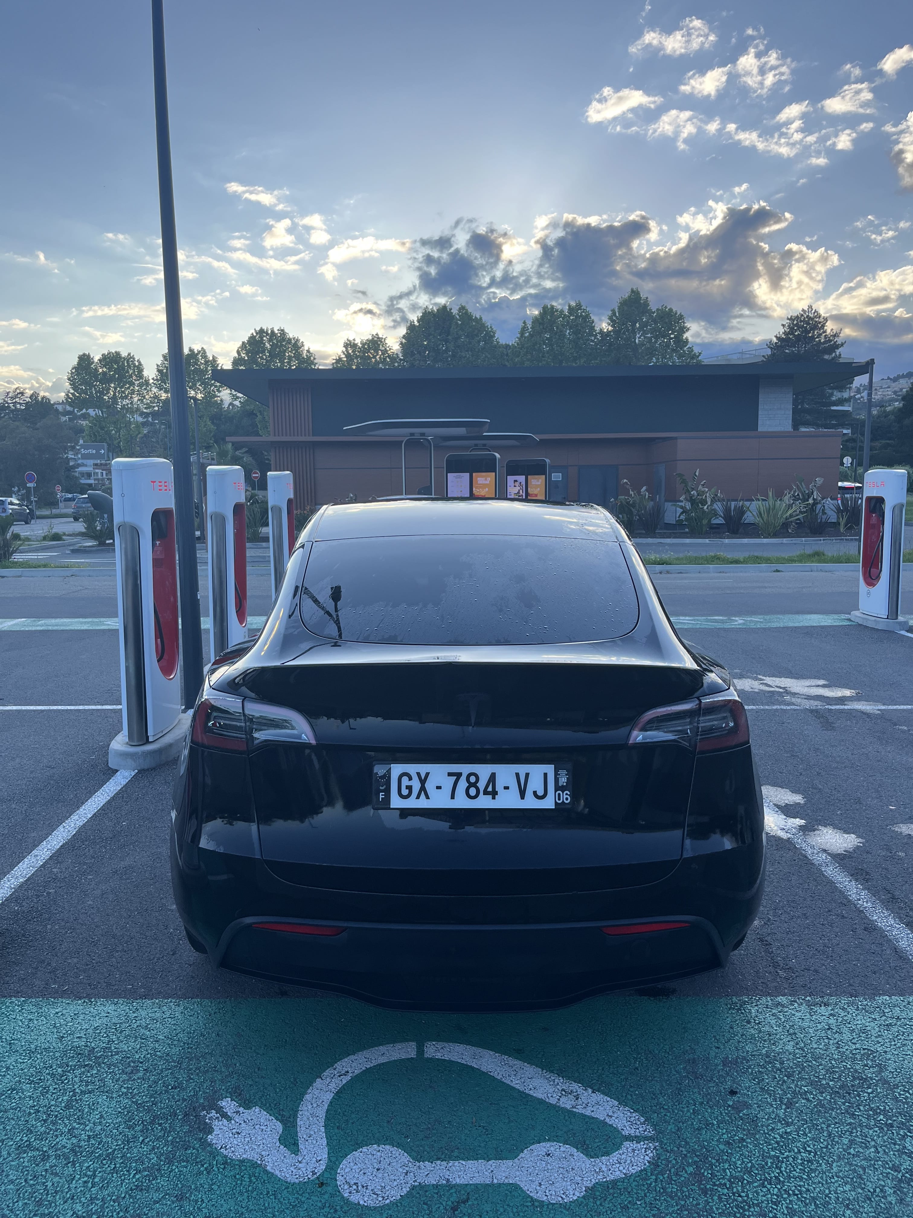 Tesla Model Y Long Range Electrique (600km WLTP)