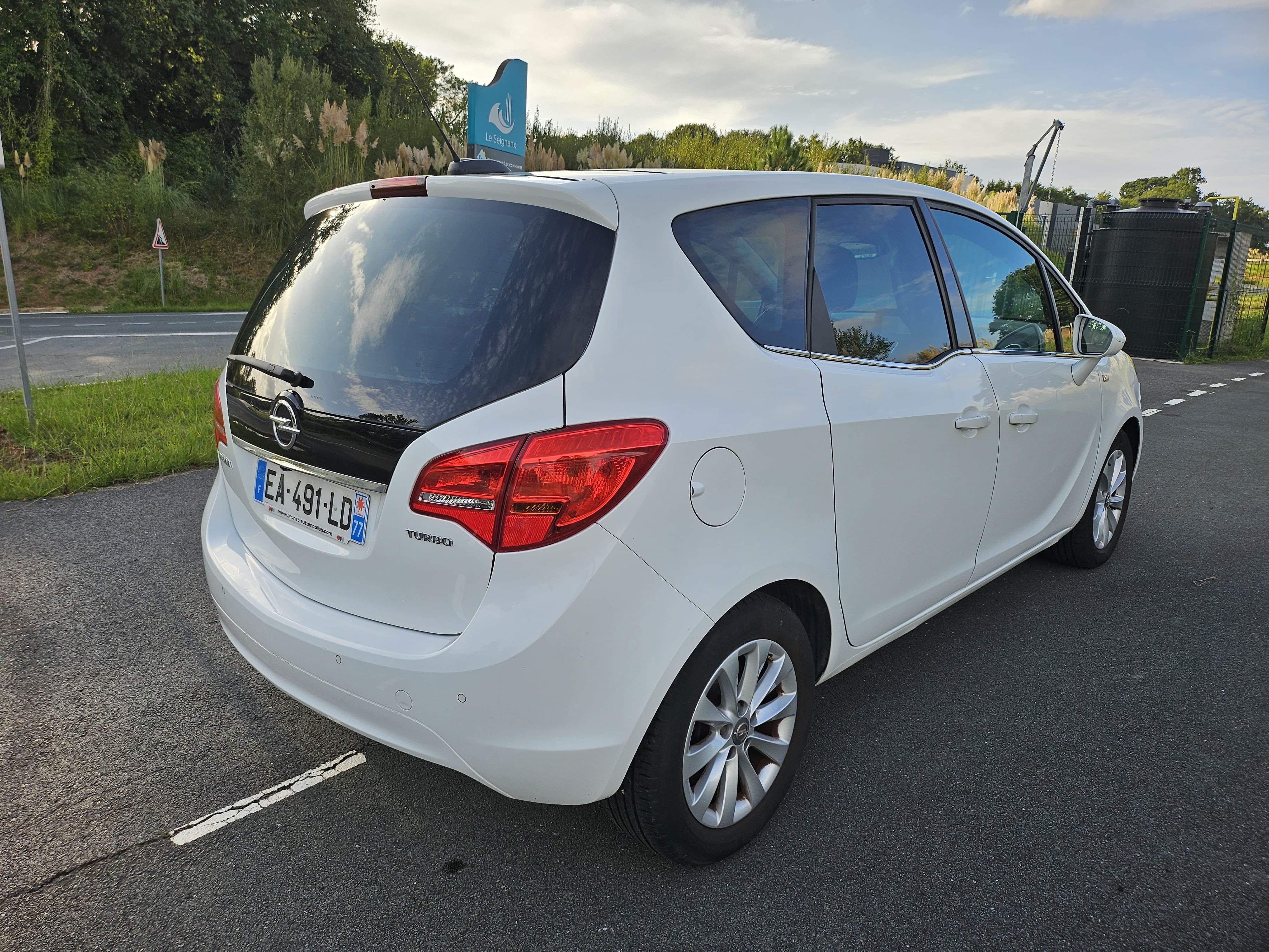 Opel Meriva avec Régulateur de vitesse