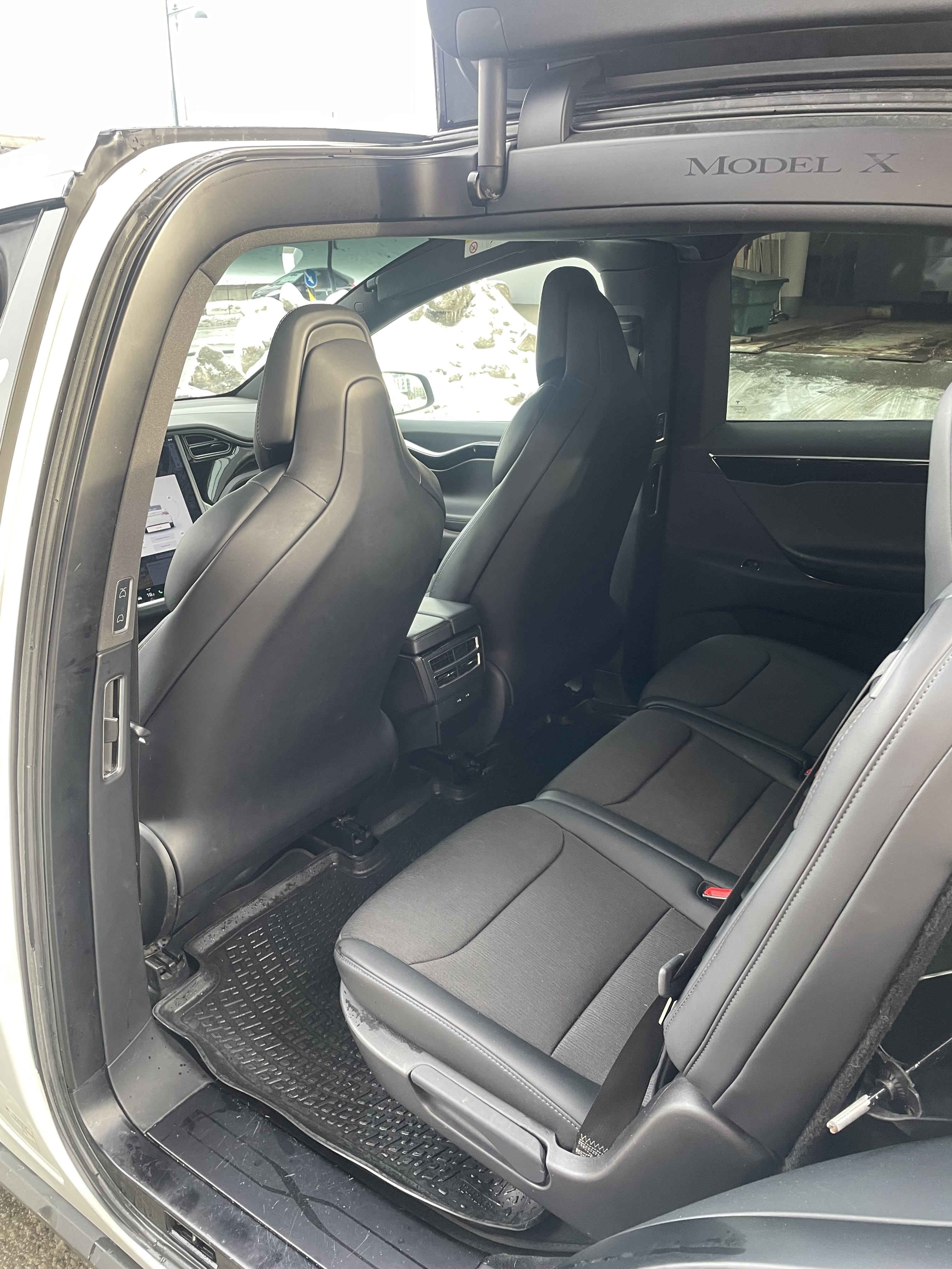 Tesla Model X 75D med Babysete