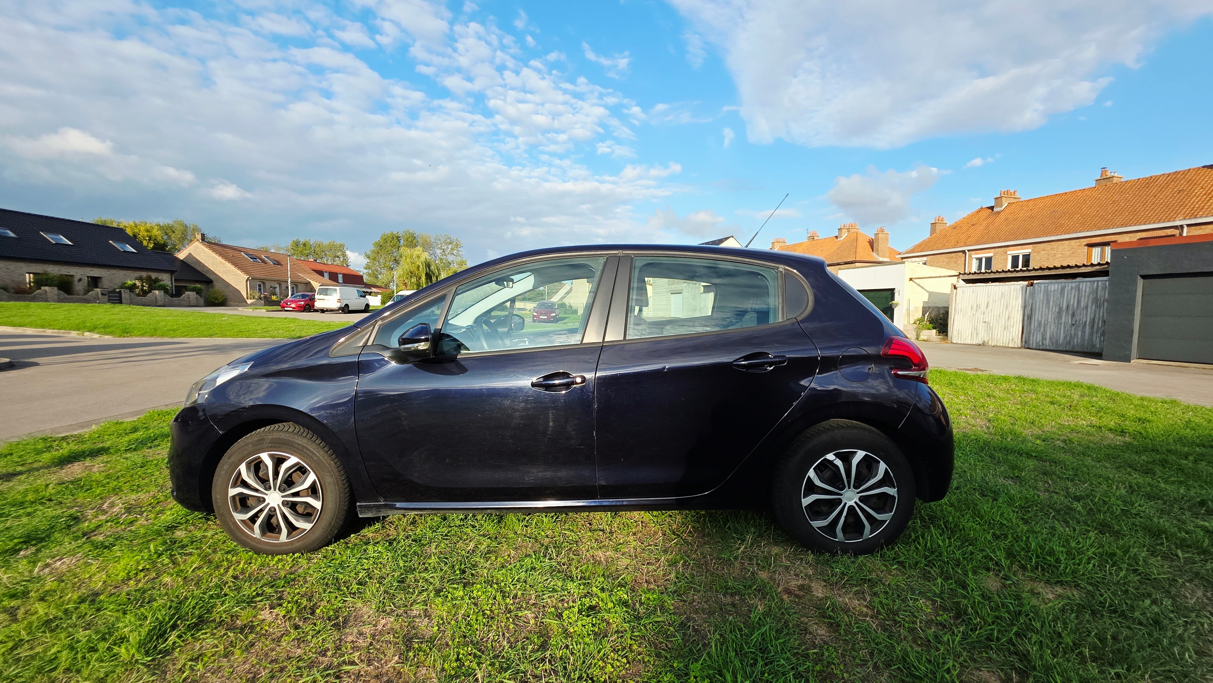 Peugeot 208 avec Climatisation