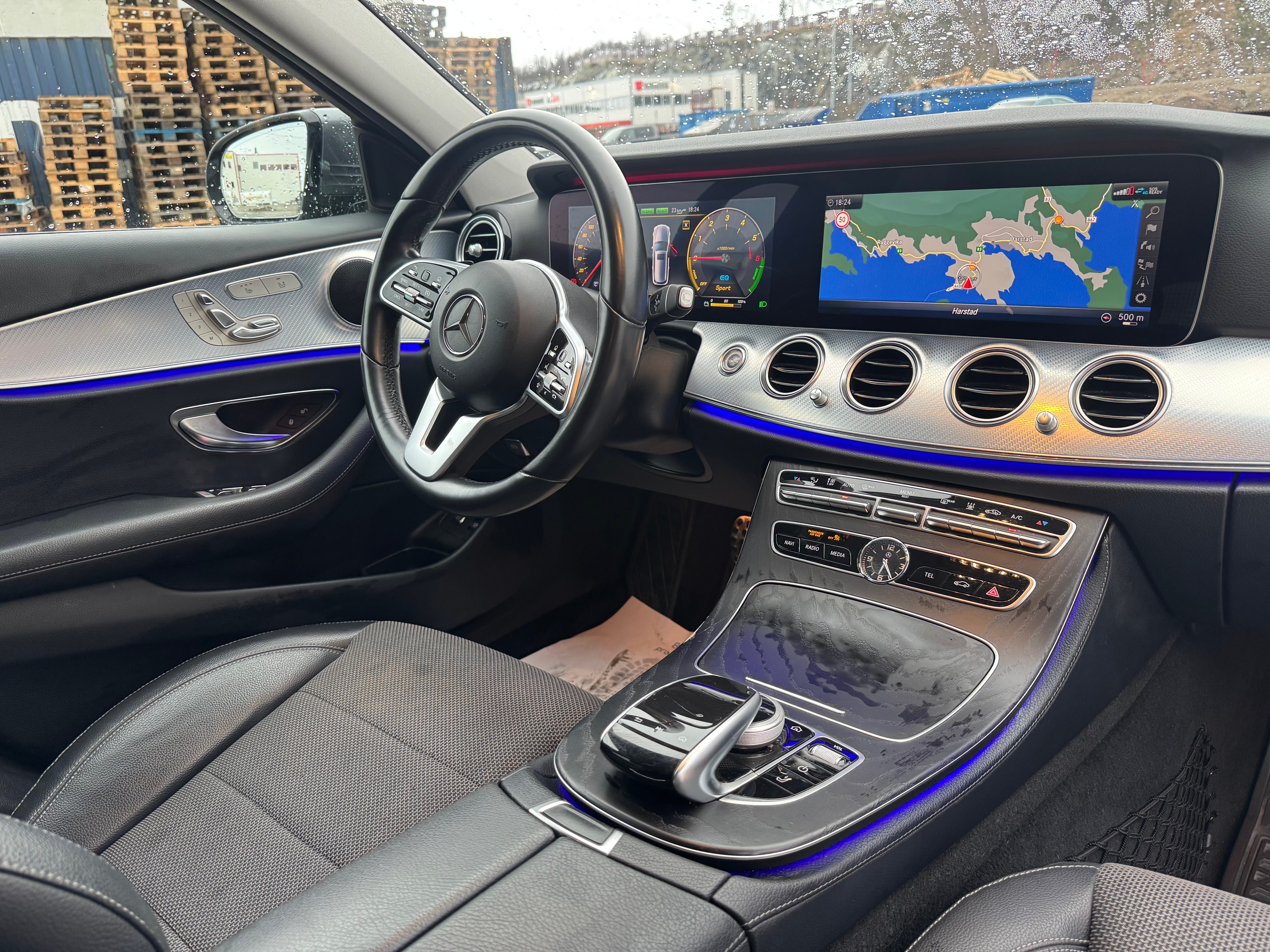 Mercedes-Benz E-Klasse E 300 med USB ladeuttak