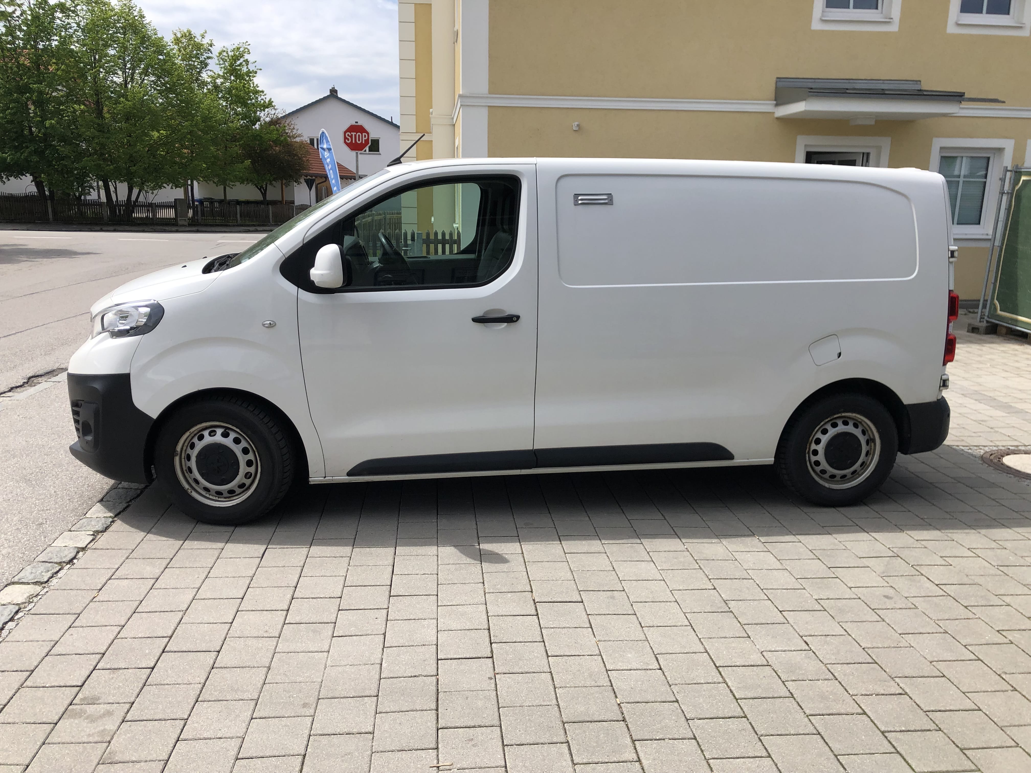 Peugeot Expert Fahrgestellkabine mit Klimaanlage