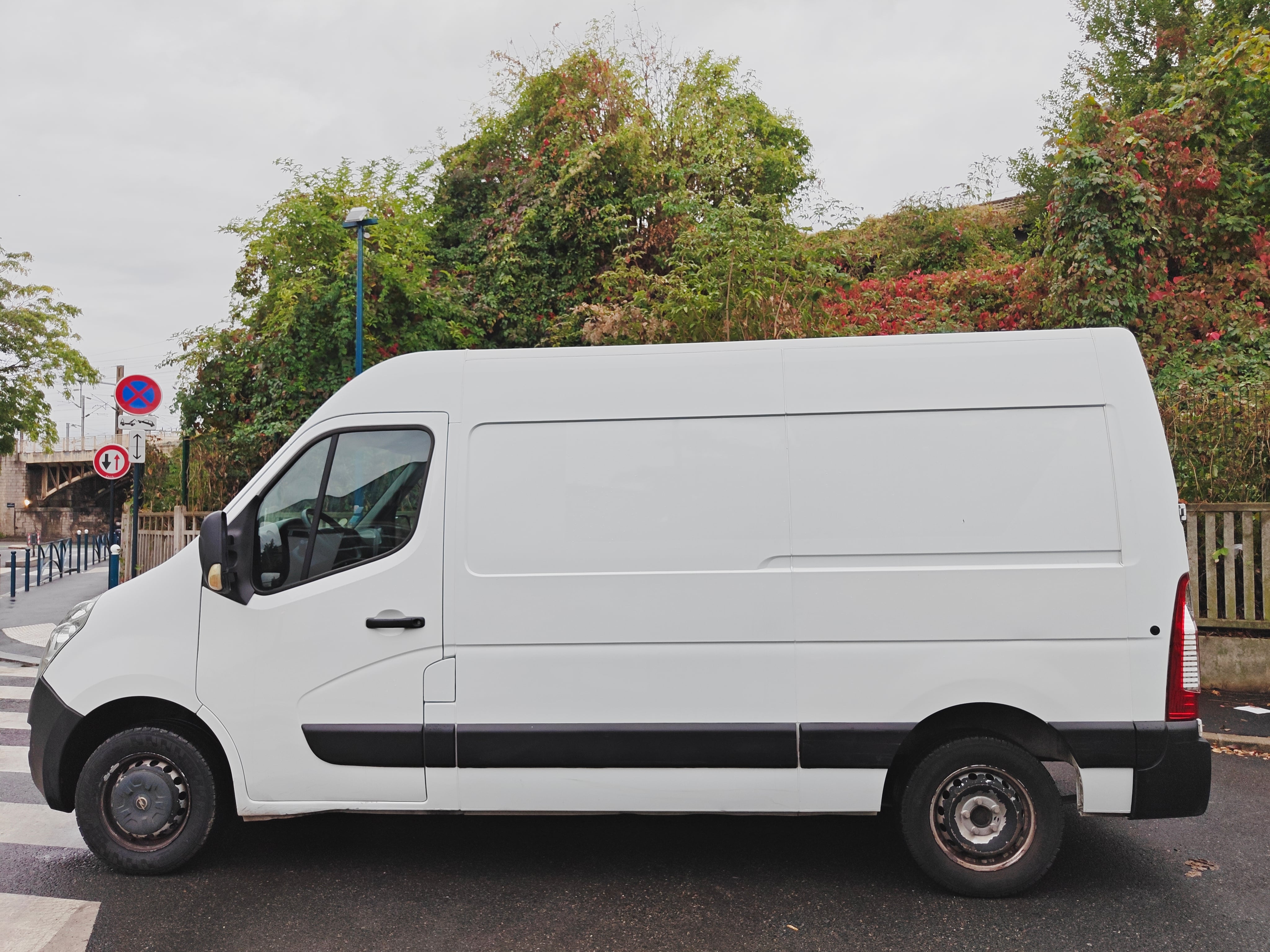 Opel Movano avec Climatisation