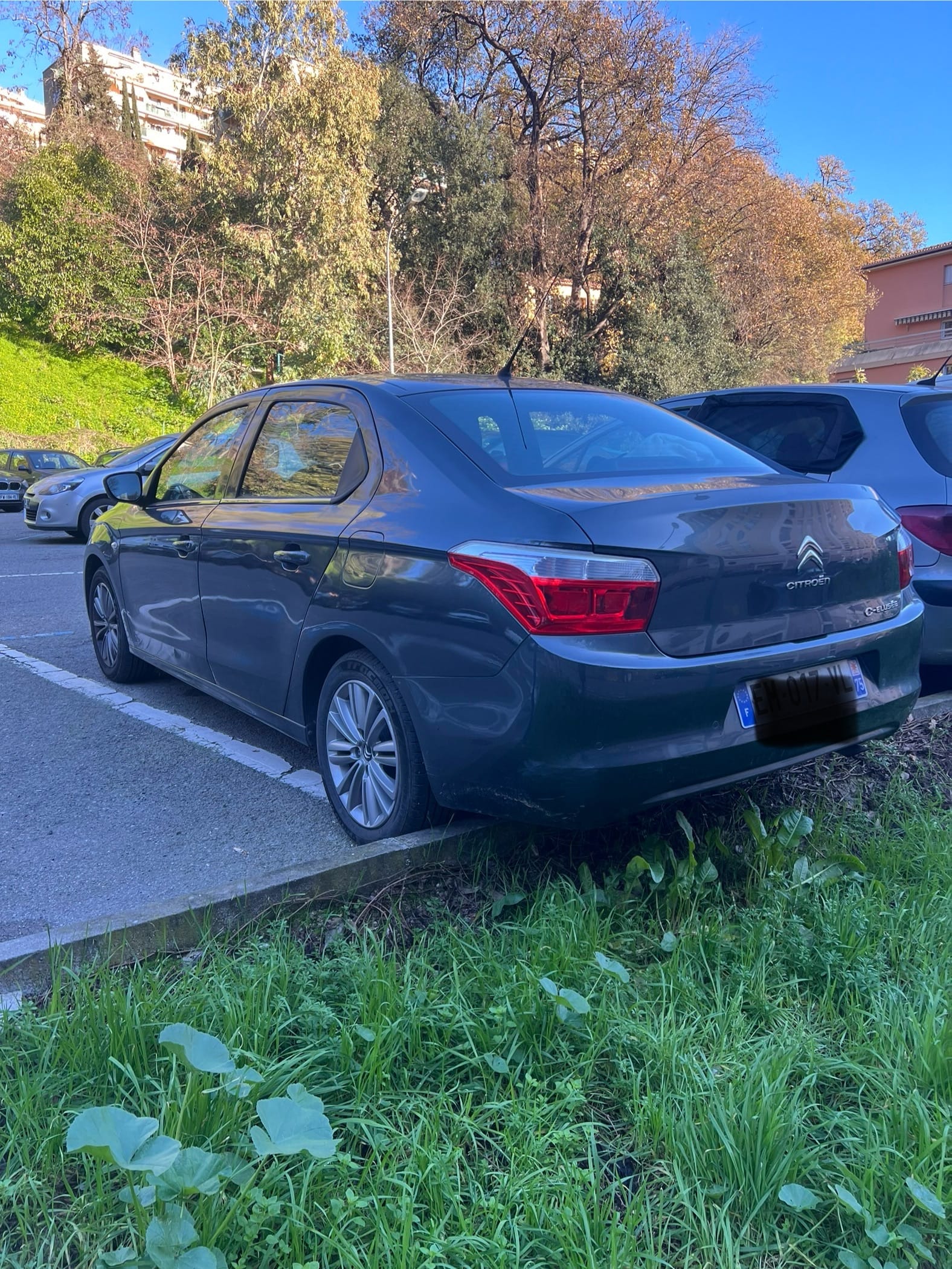 Citroen C-Elysée avec Climatisation