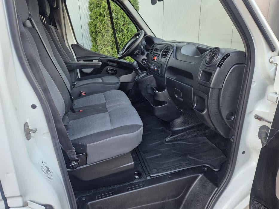 Renault Master avec Port USB