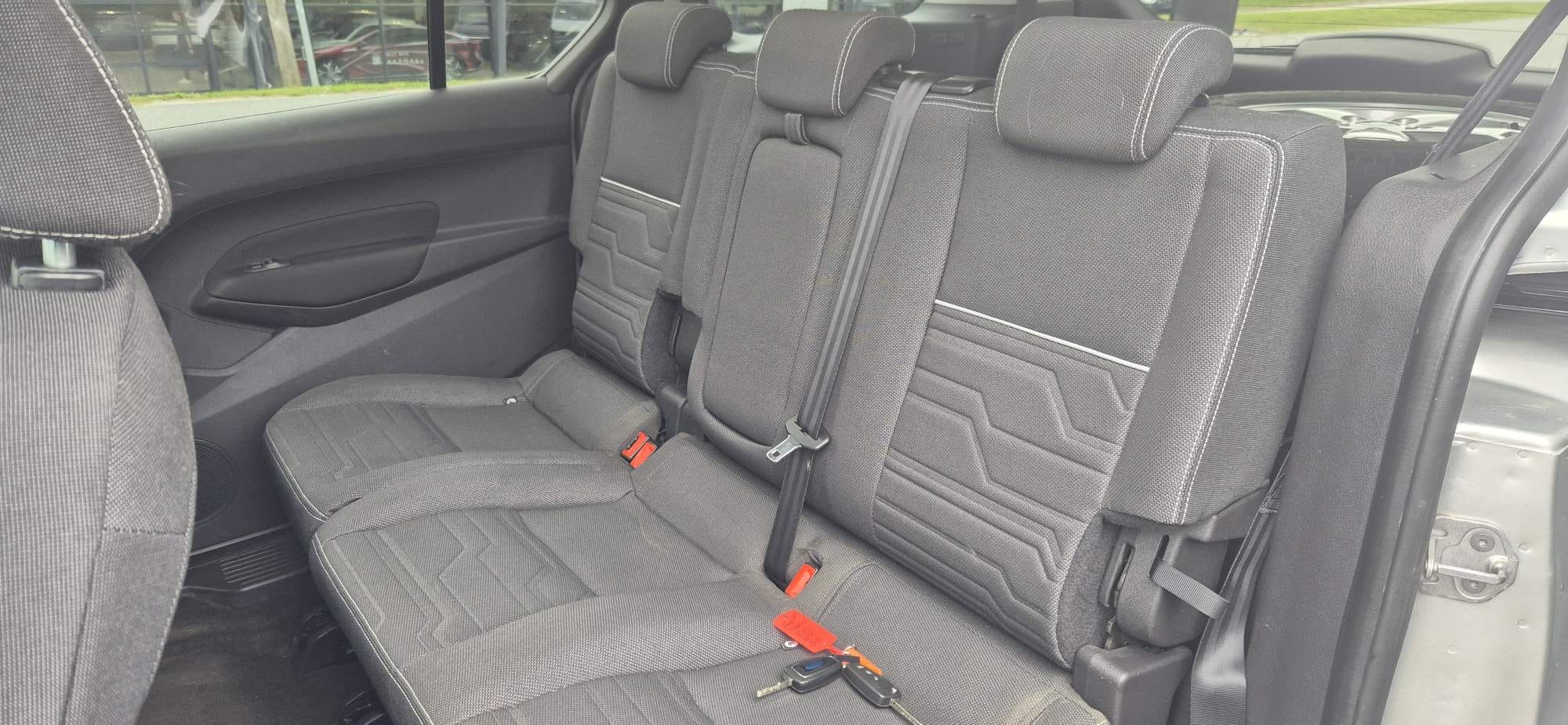 Ford Grand Tourneo met Bluetooth audio