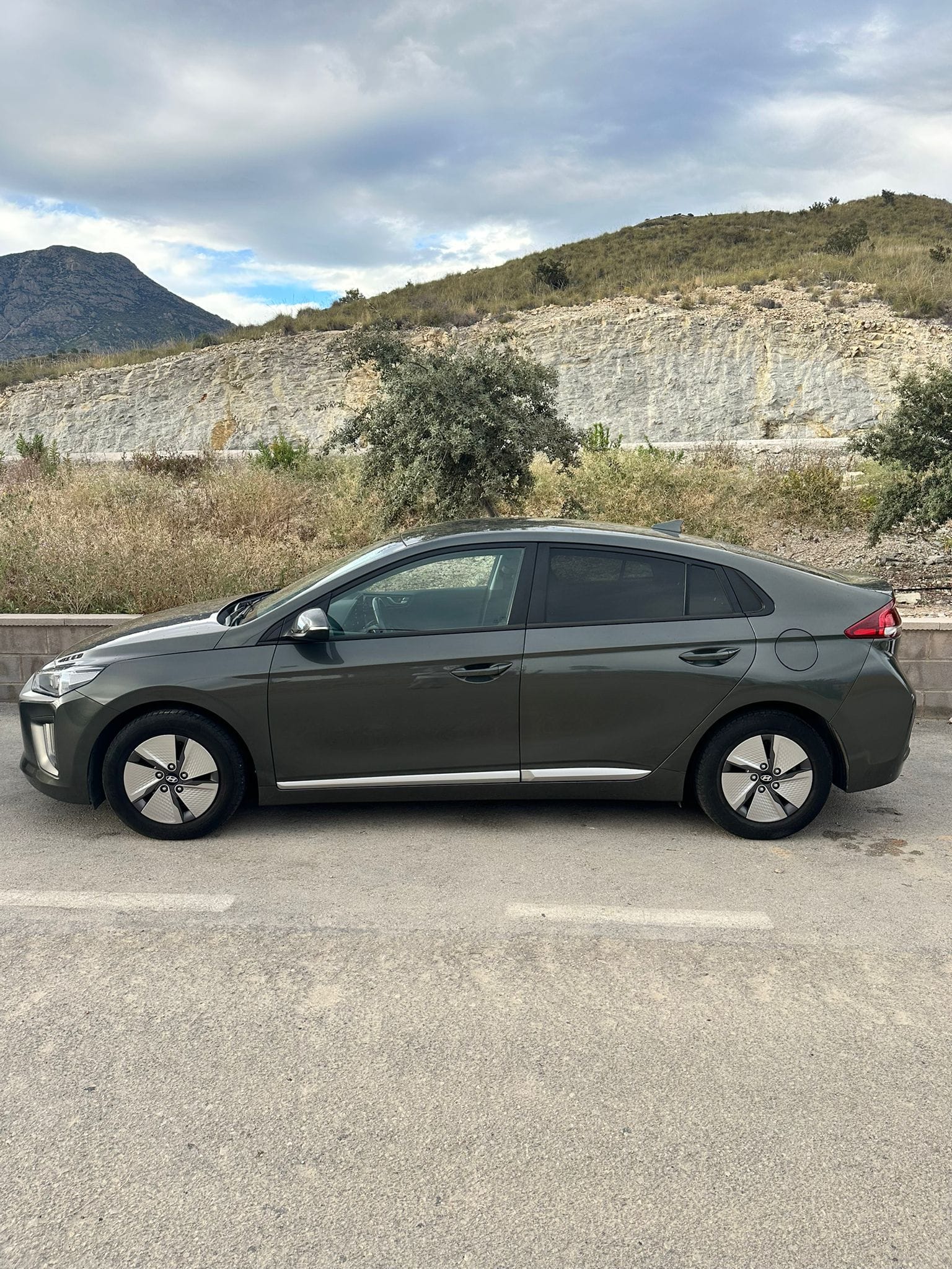 Hyundai Ioniq con Aire acondicionado