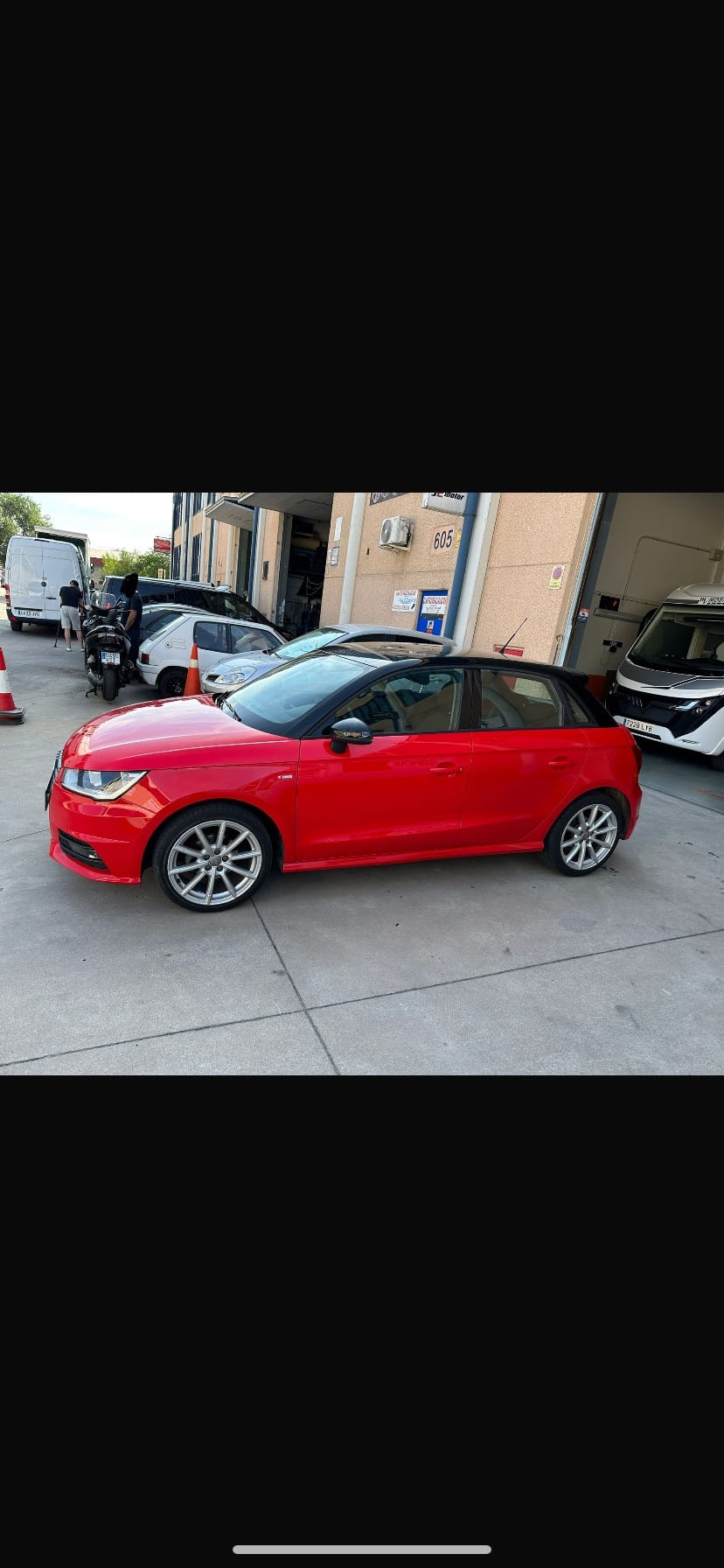 Audi A1 Sportback 1.0 - gasolina 95cv med Aircondition