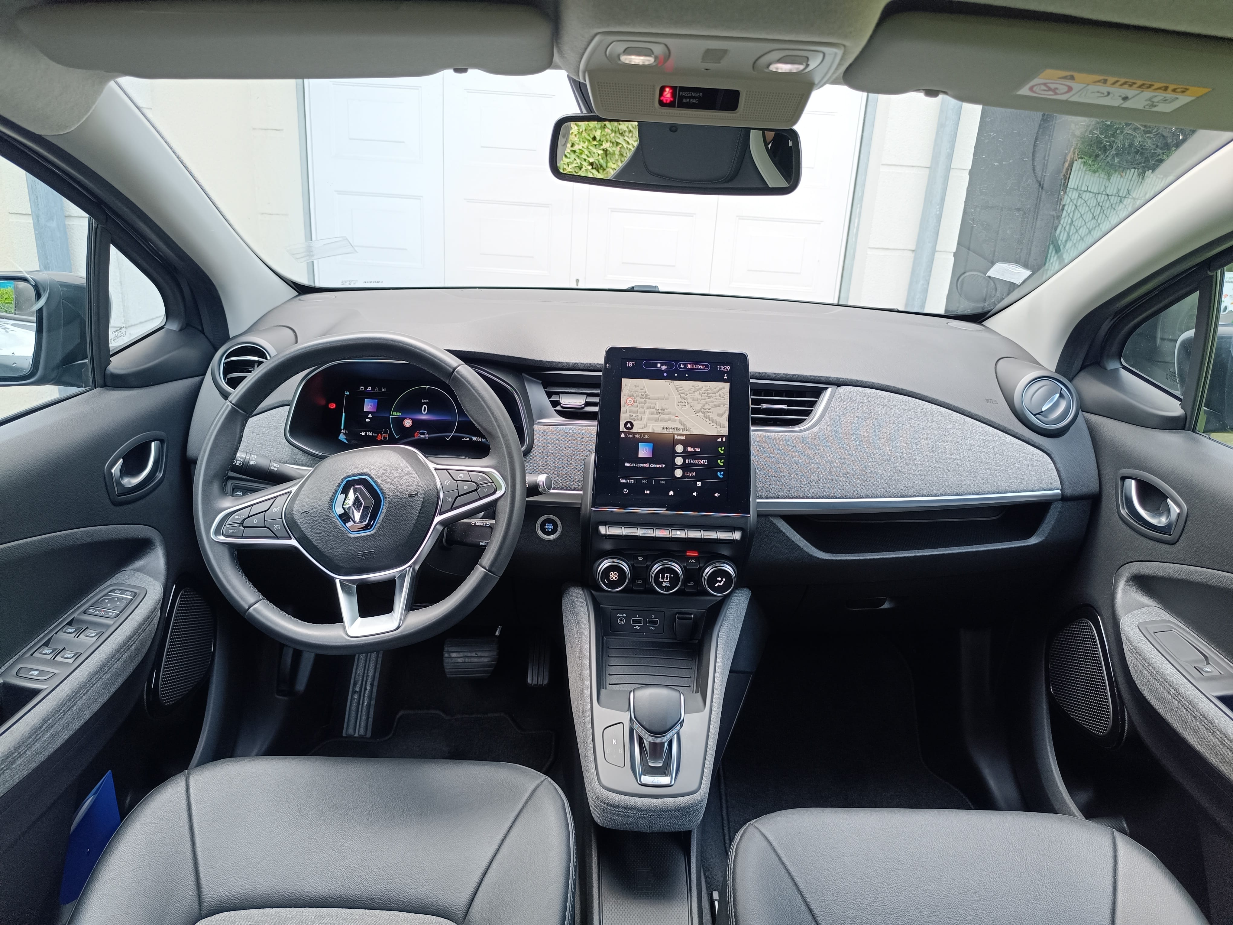 Renault ZOE avec GPS