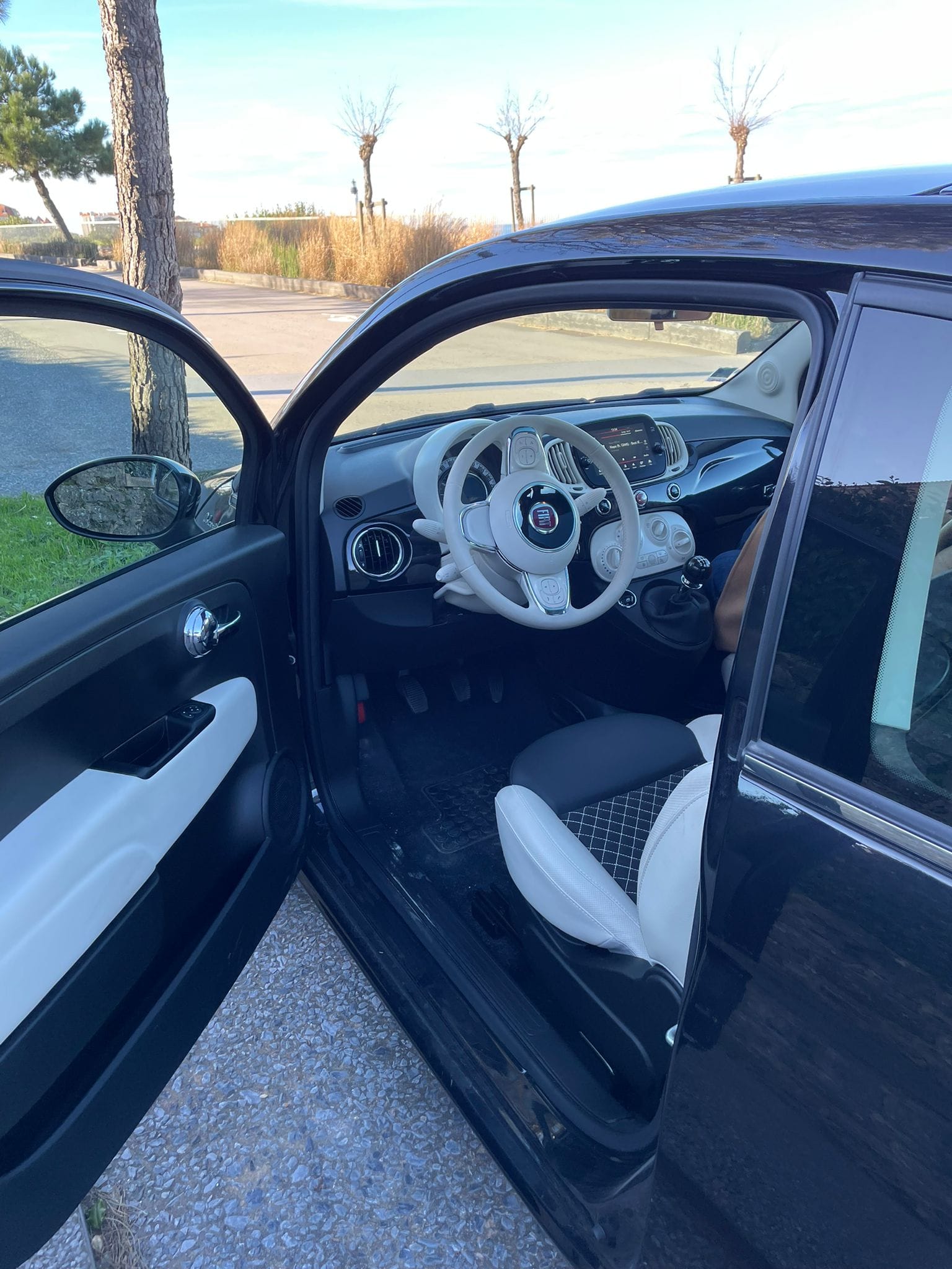 Fiat 500 Hybride avec GPS