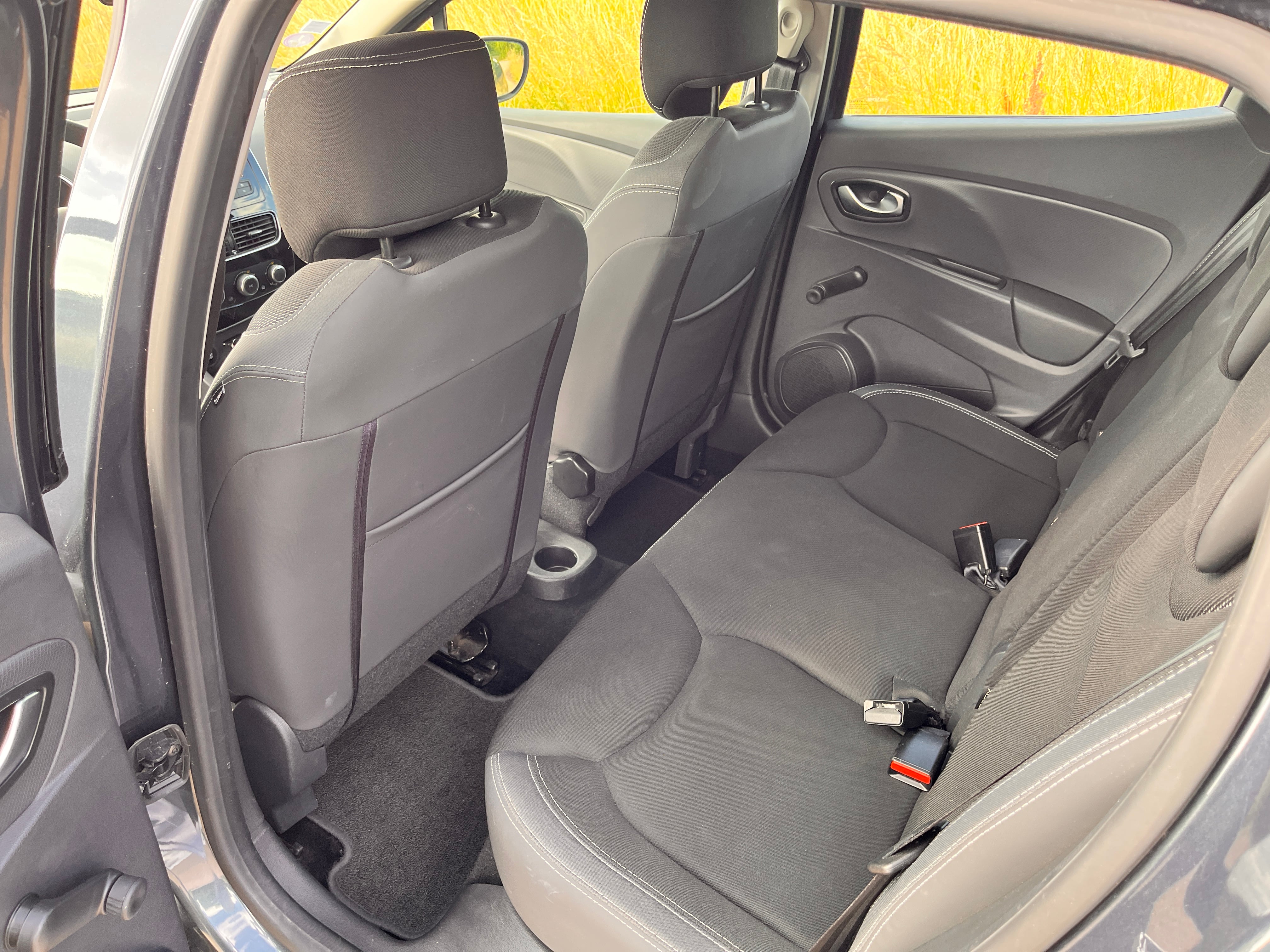 Renault Clio Trend 0,9 Tce avec Attelage