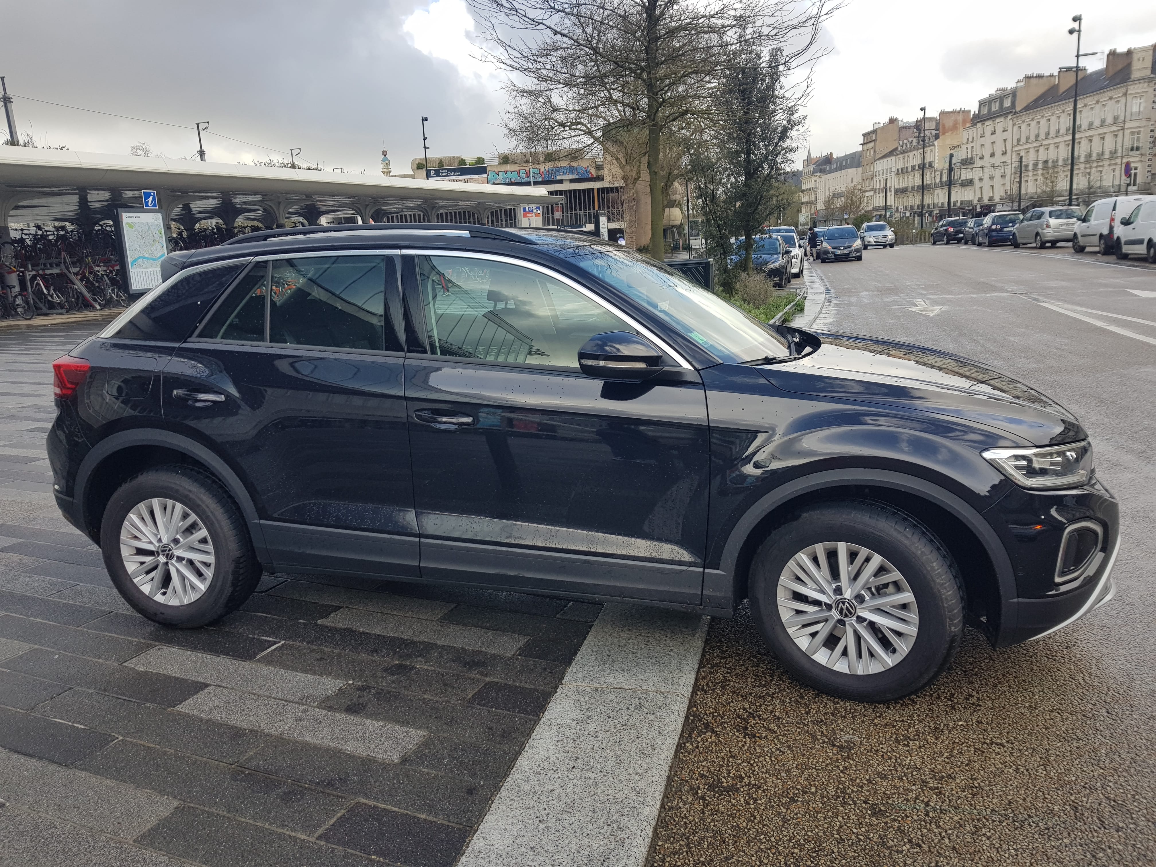 Volkswagen T-Roc avec Climatisation