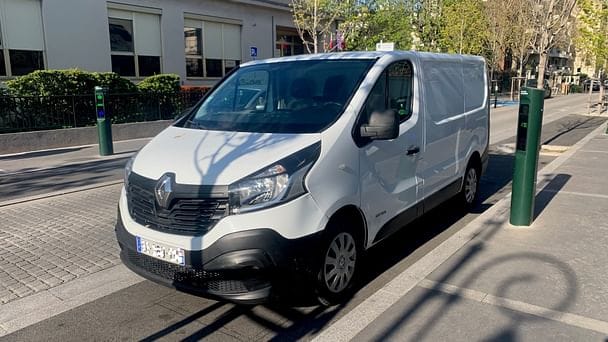 Renault Trafic 6m3 DCI 95cv Clim-Camera-GPS-CarPlay-Android et Bluetooth USB avec diable with Air conditioning