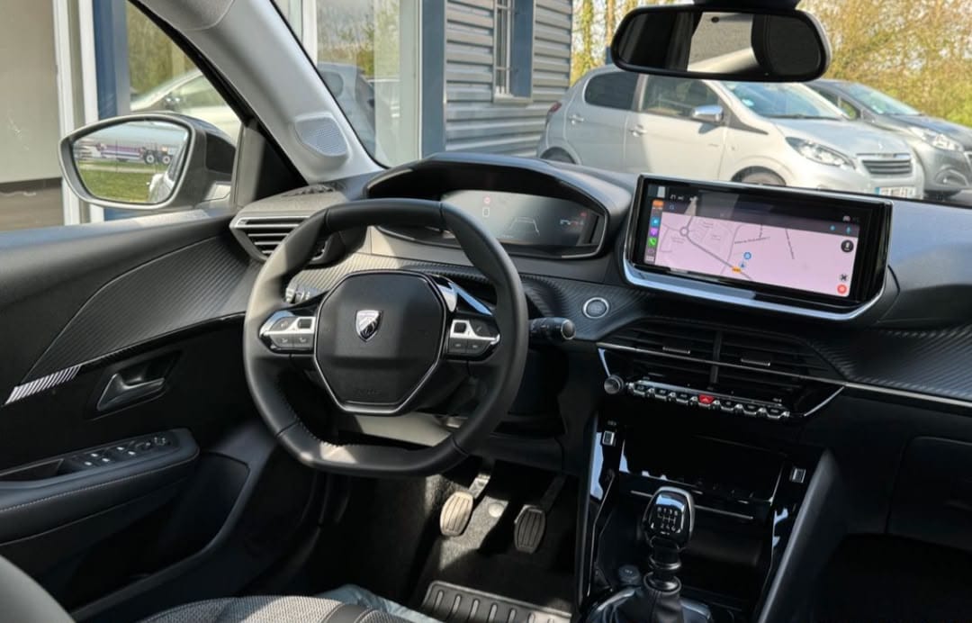 Peugeot 208 avec Caméra de recul
