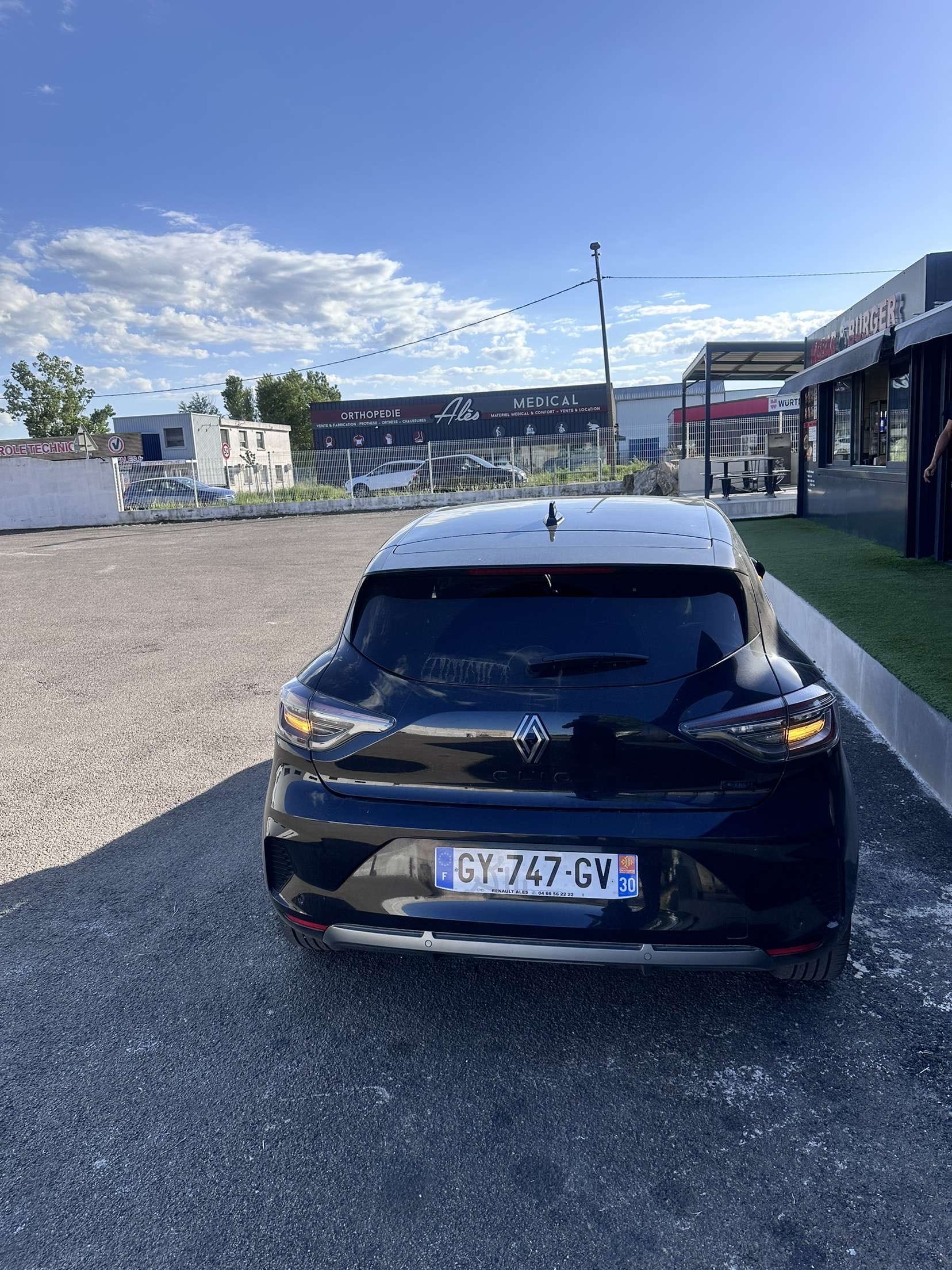 Renault Clio E-tech avec Régulateur de vitesse