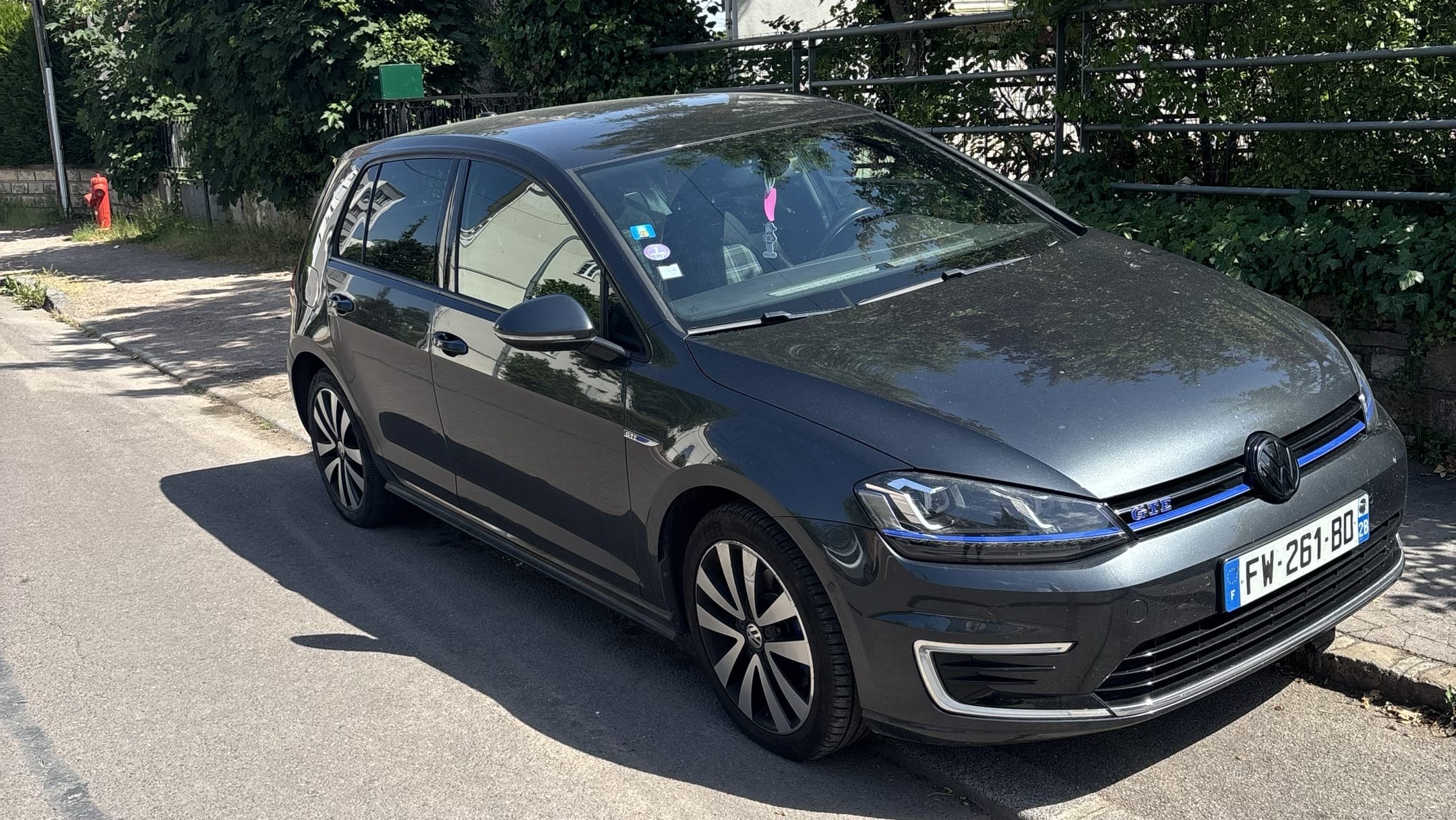 Volkswagen Golf, 2015, Essence 95 / Électrique (hybride), automatique