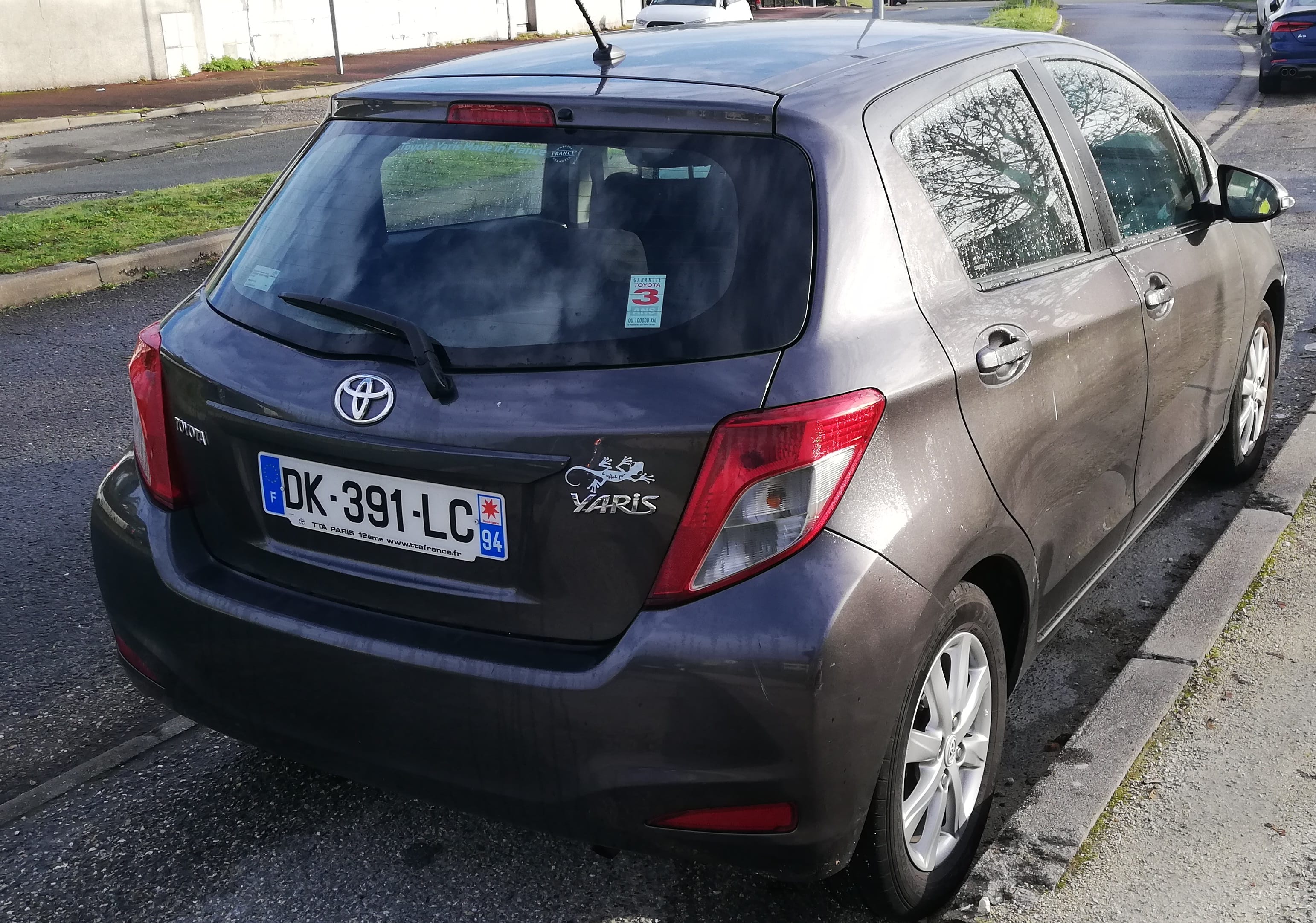 Toyota Yaris avec Entrée audio / iPod