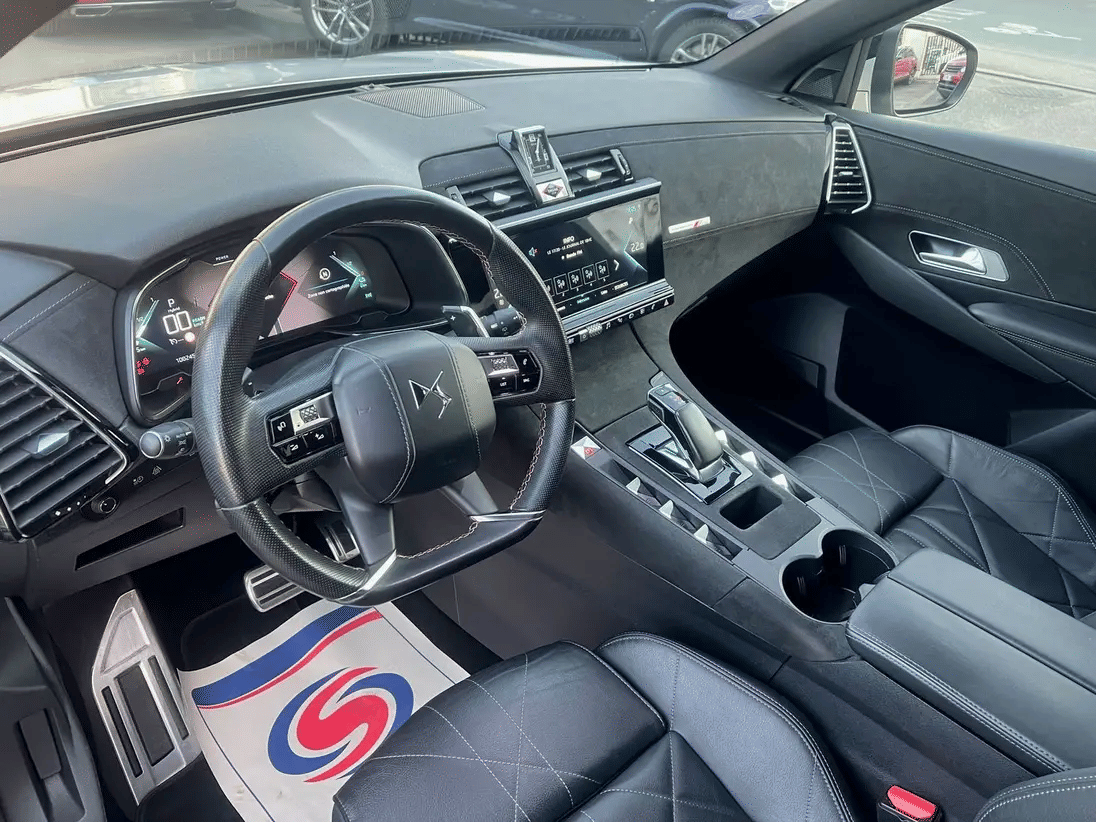 DS 7 avec GPS