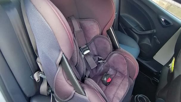 Dacia Sandero "Music" 1.2 16V 75 with Audio / iPod input