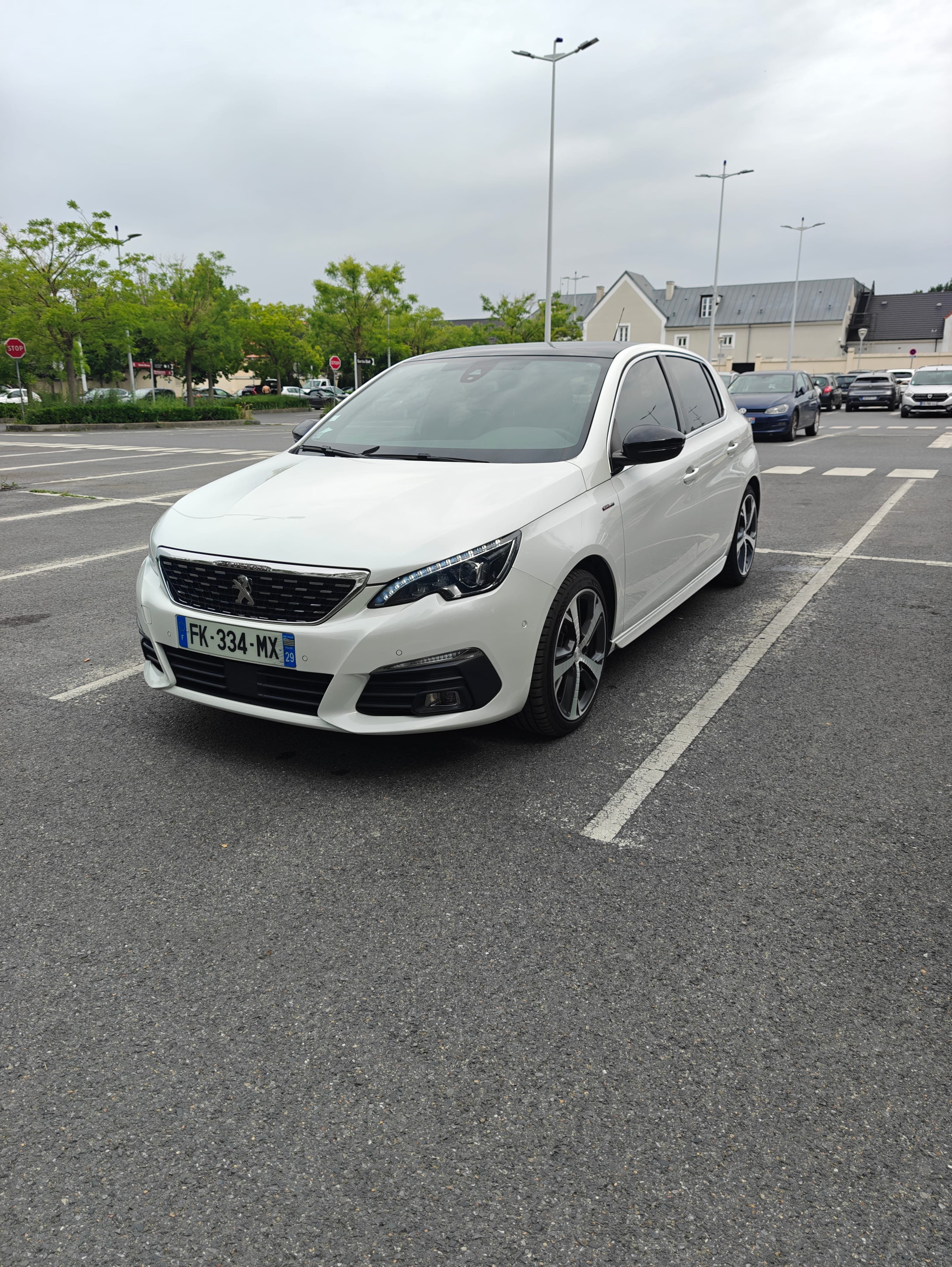 Peugeot 308 GT Line Auto Full option, 2019, Essence 95, automatique