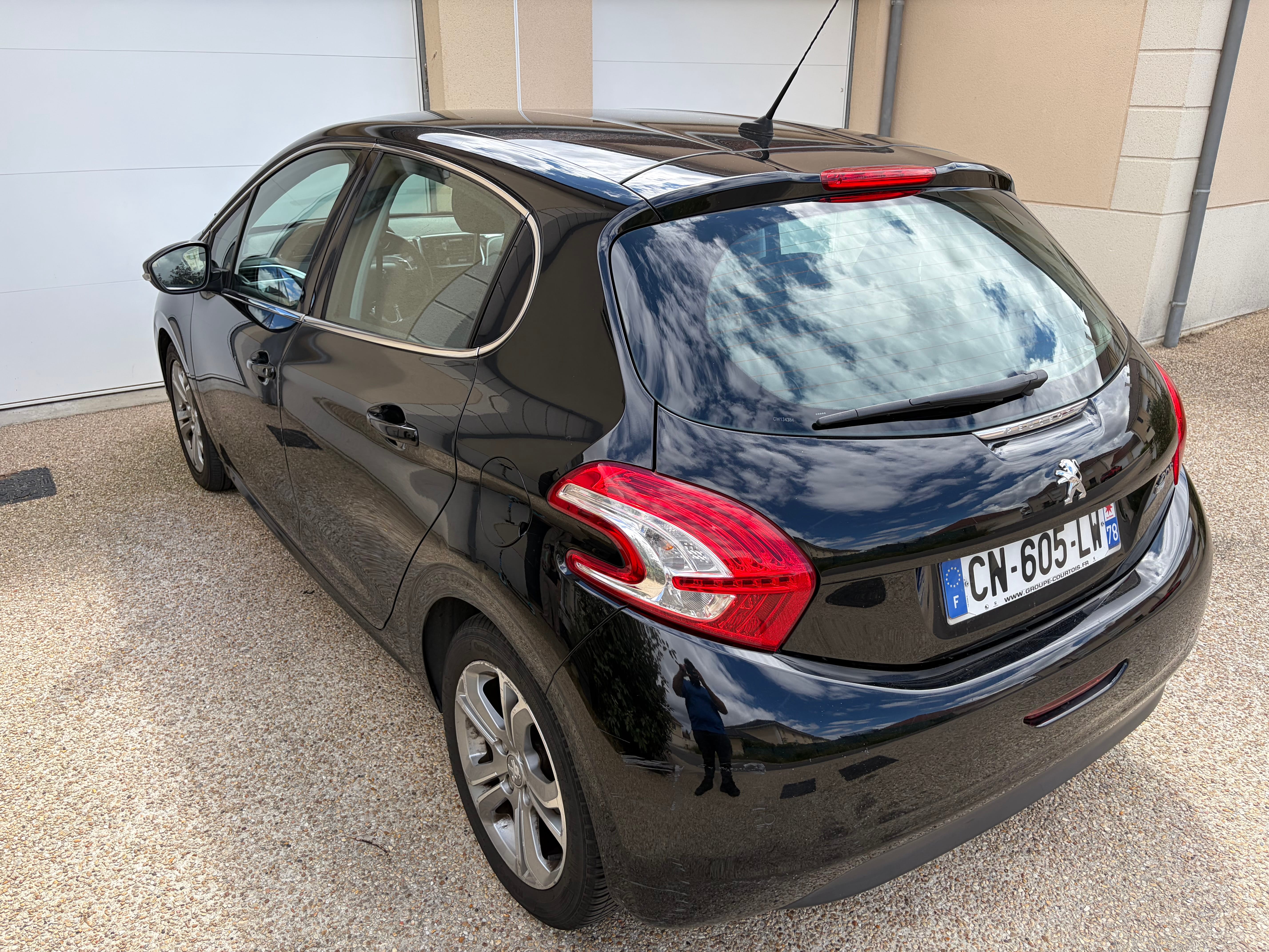 Peugeot 208 avec Climatisation