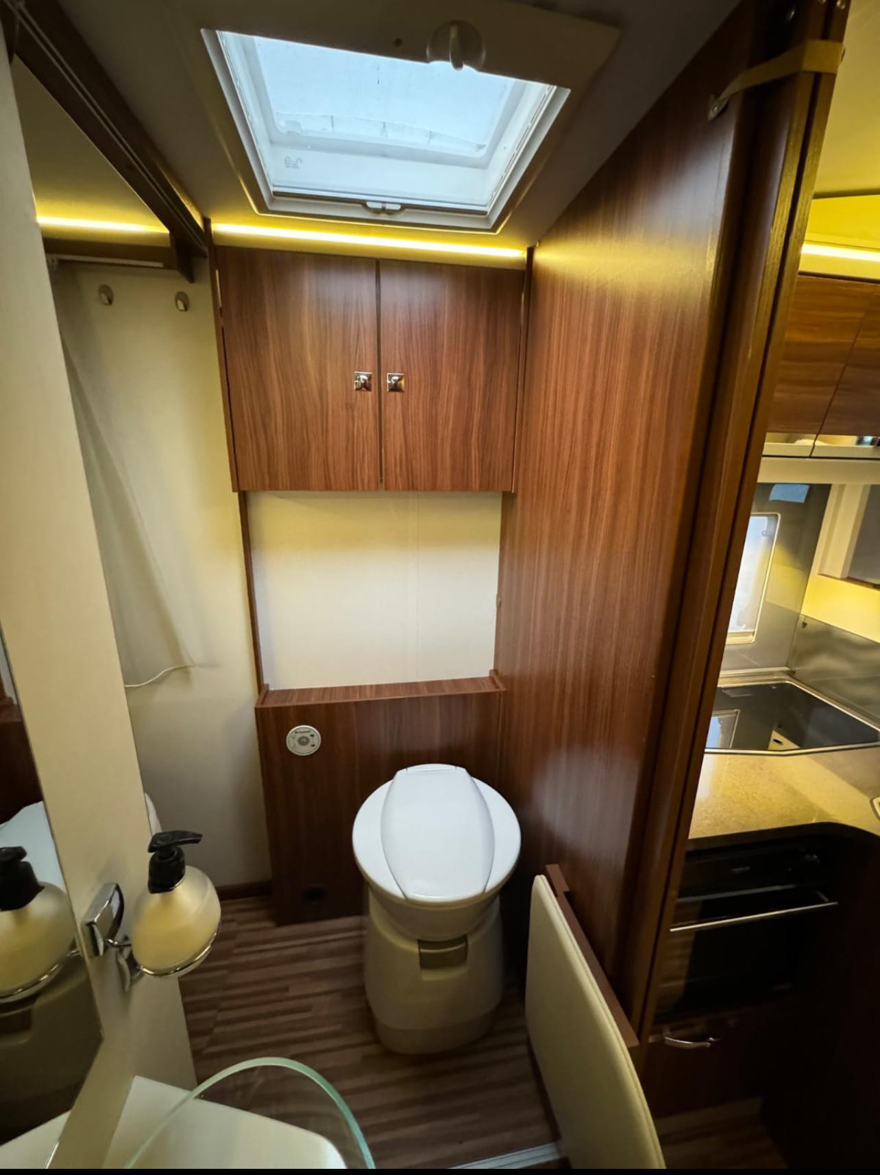 Adria Matrix 670SBC med Cruisekontroll