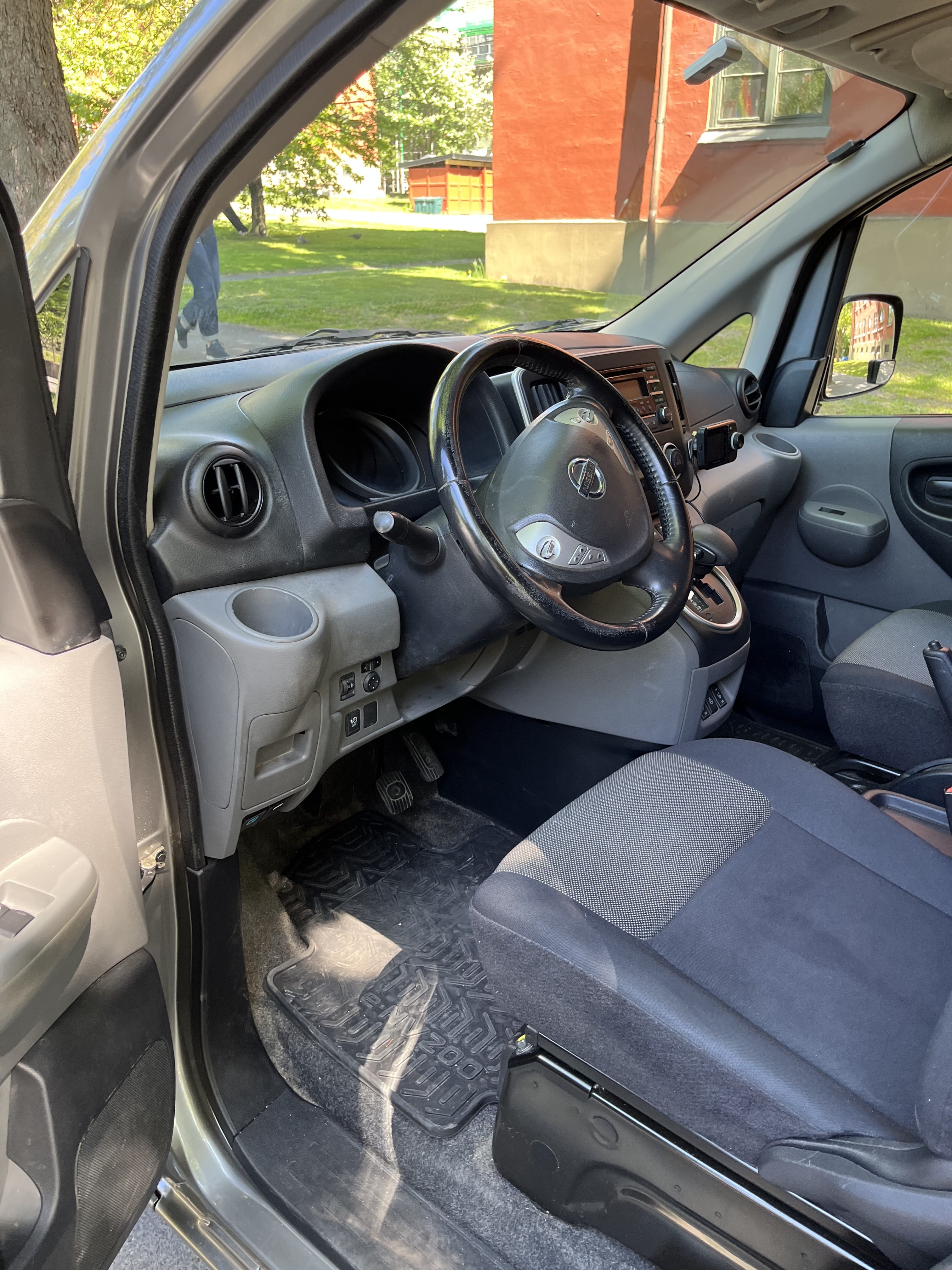 Nissan e-NV200 Varebil 2 - 40kWh (200-230km rekkevidde).. med Dashcam