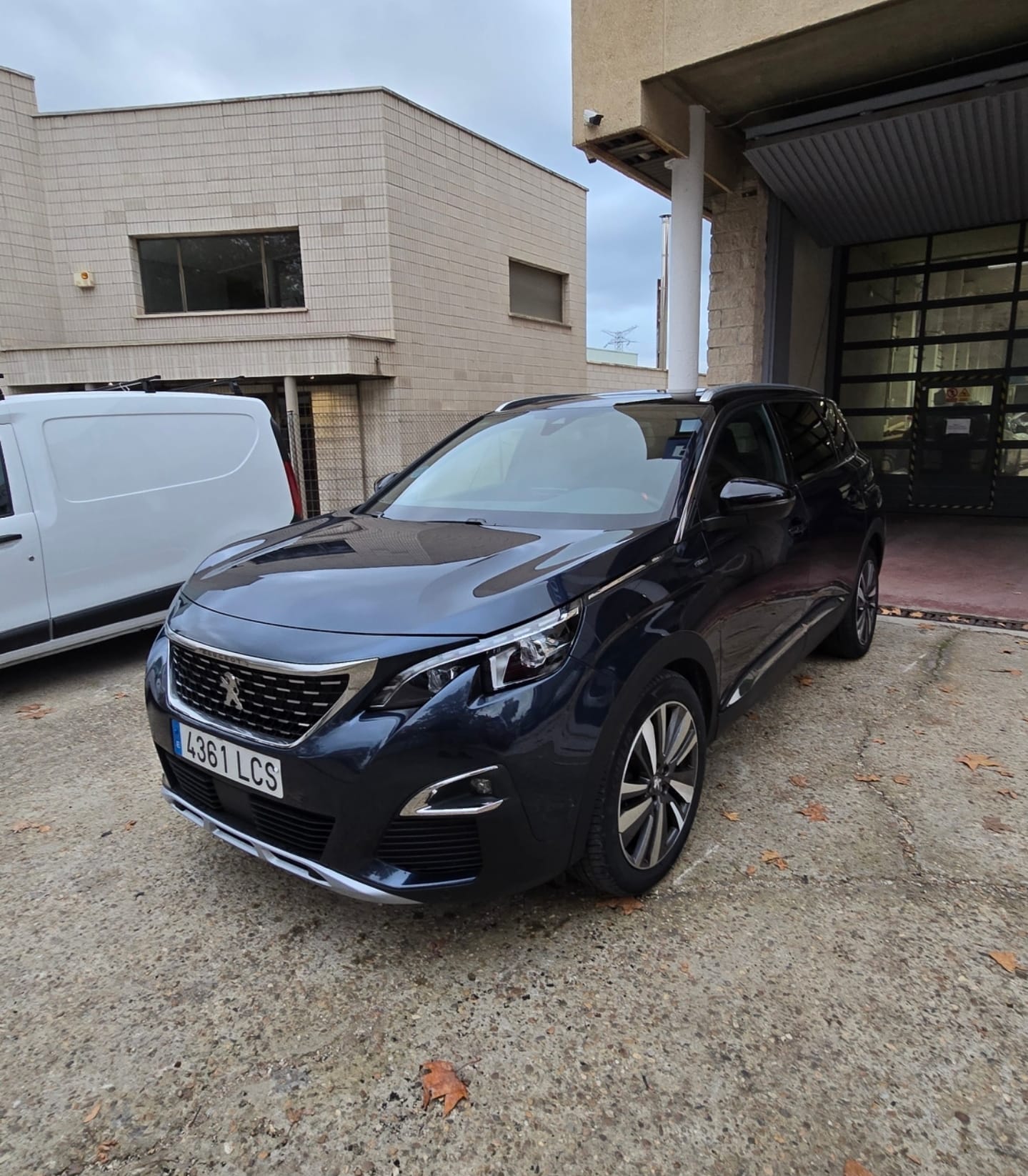 Peugeot 5008, 2019, Gasolina 95, 7 plazas