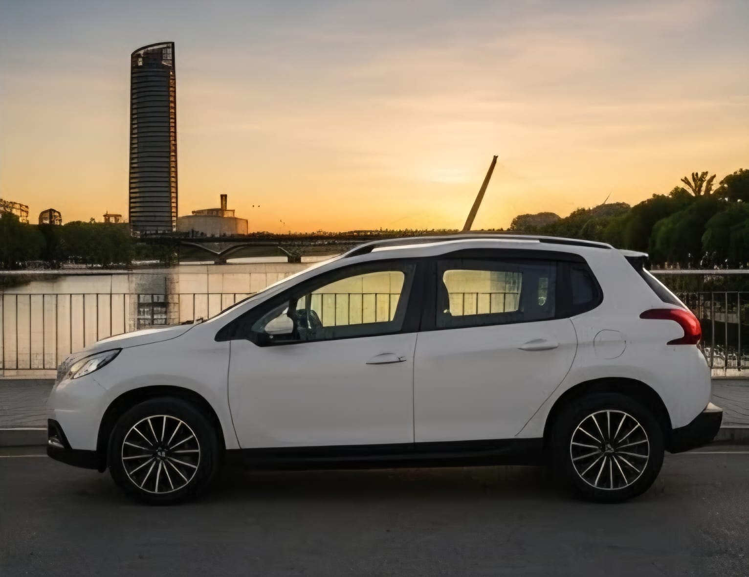 Peugeot 2008 con Aire acondicionado